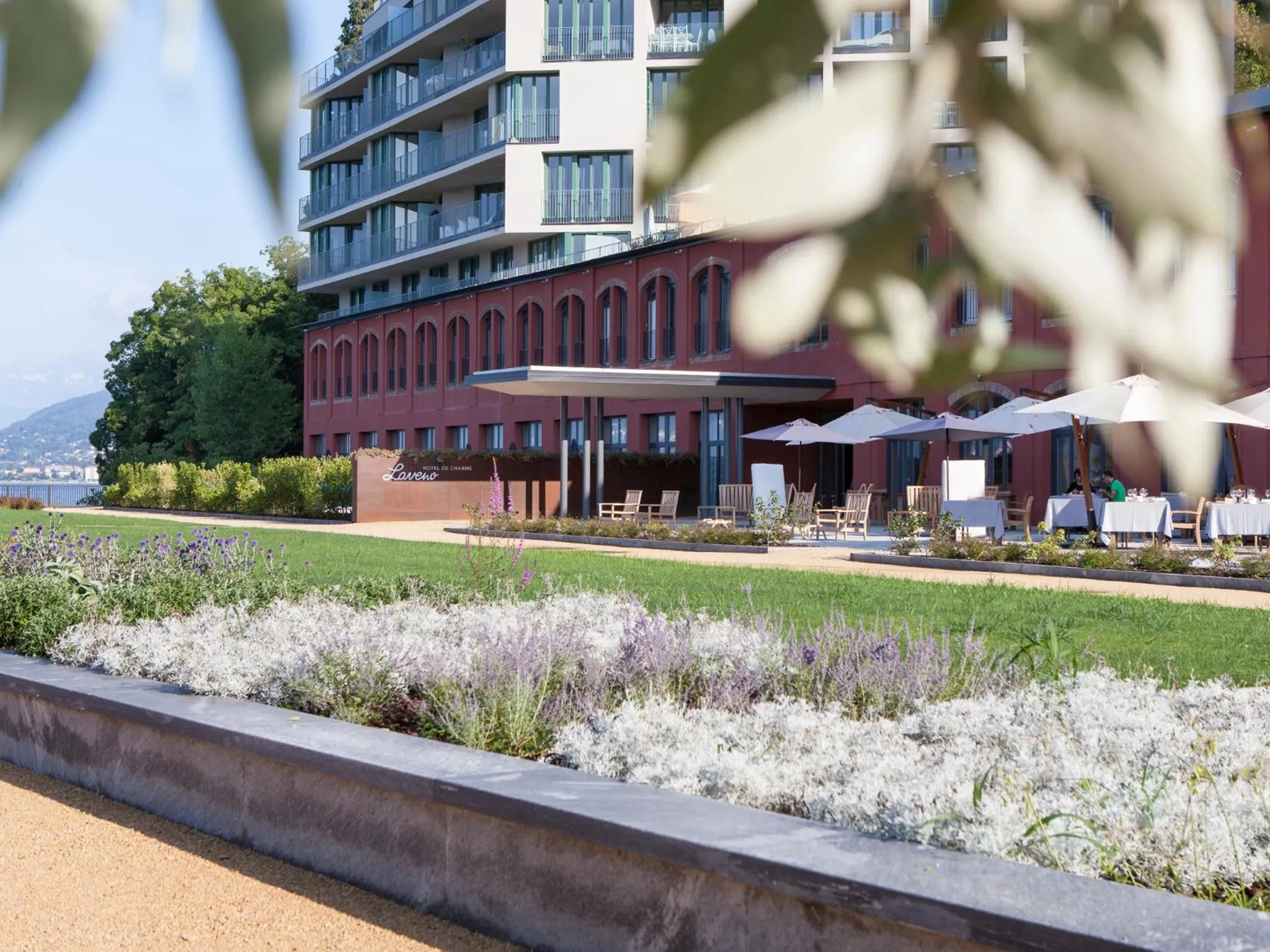 Facade/entrance in Hotel de Charme Laveno - Luxury all Inclusive