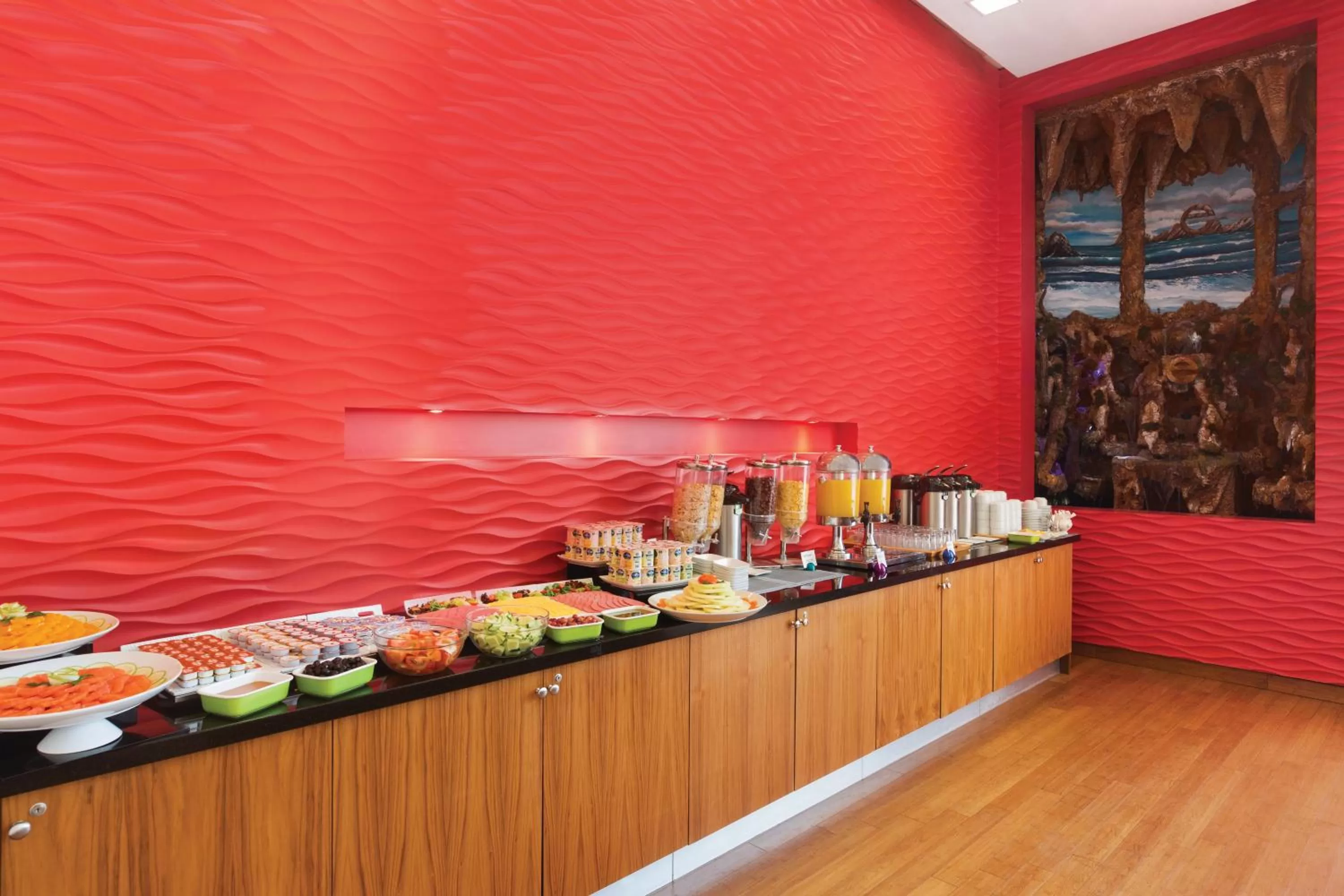 Restaurant/places to eat in Ramada Encore By Wyndham Tangier