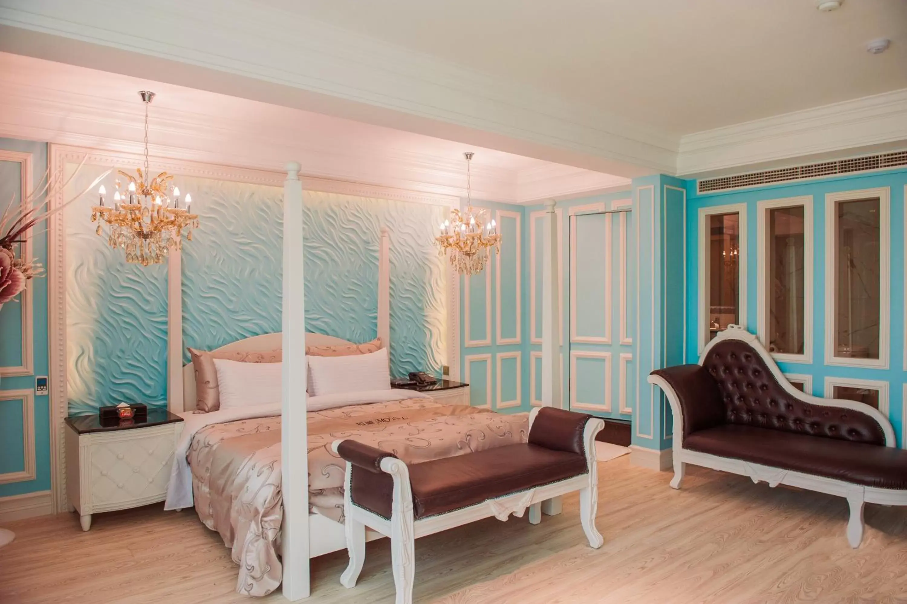 Photo of the whole room, Bed in 合樂商旅 He&Le Photo of the whole room, Bed in 合樂商旅 He&Le