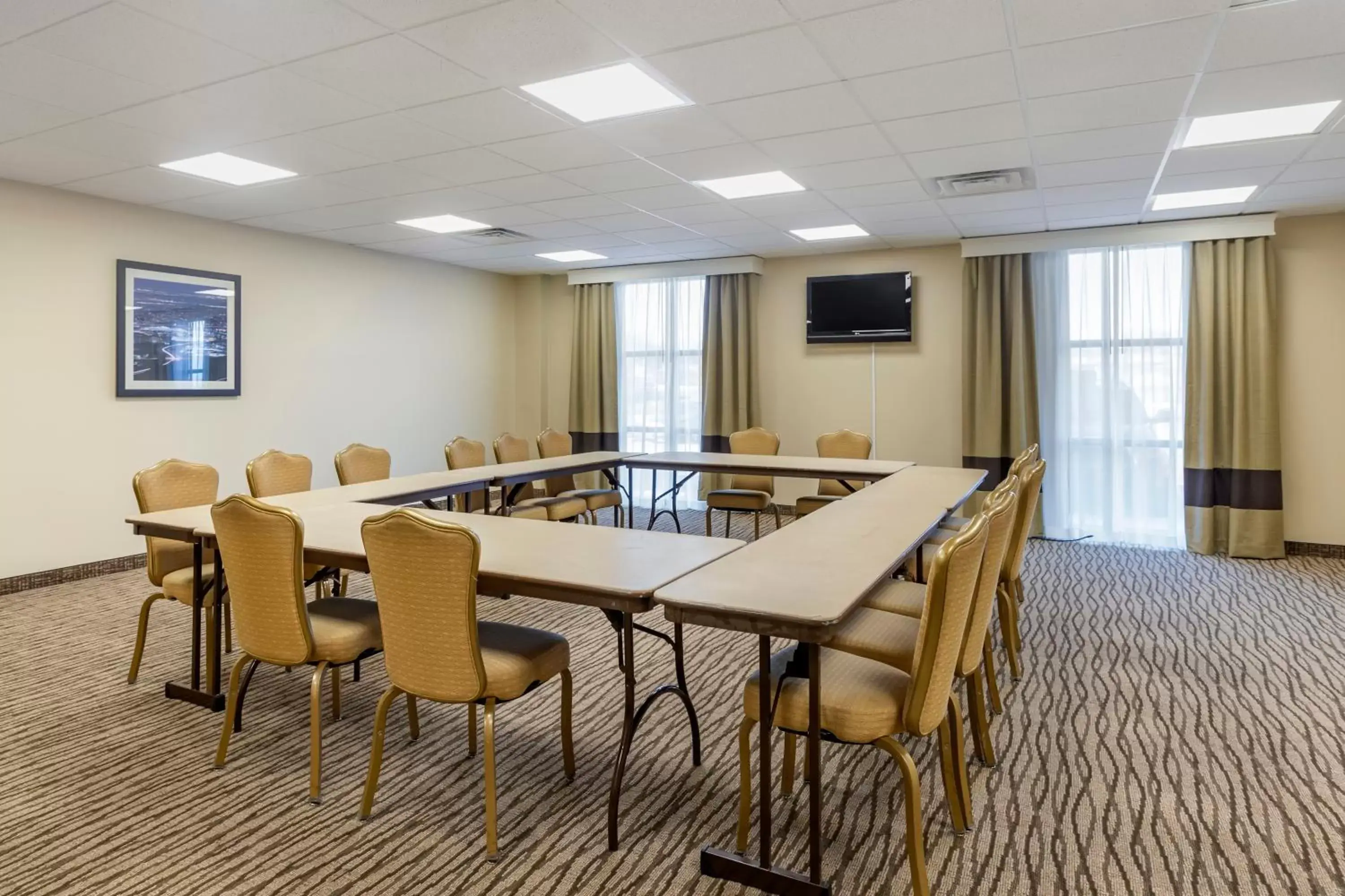 Business facilities in MainStay Suites Near Denver Downtown