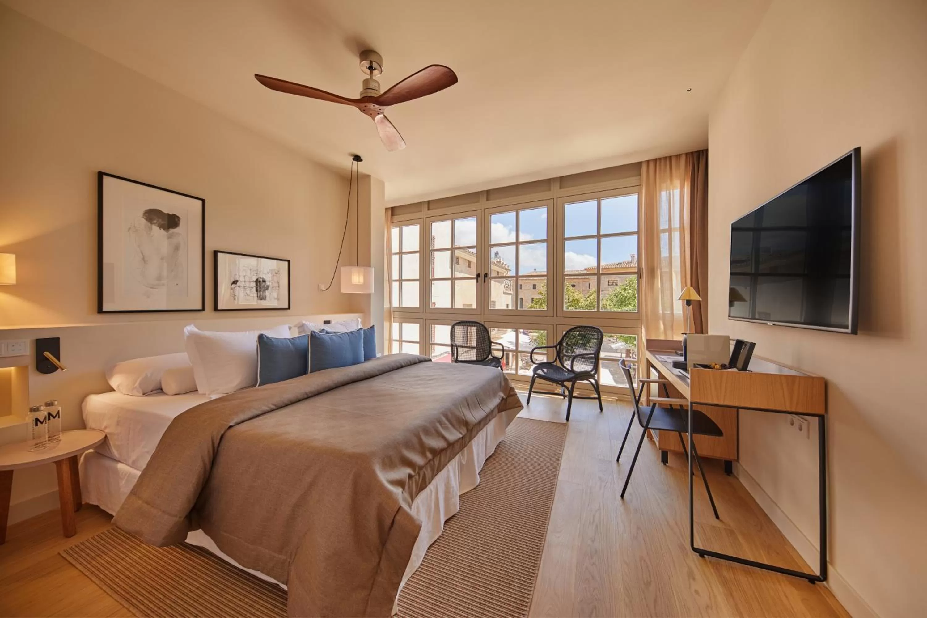 Bed in Mon Boutique Hotel