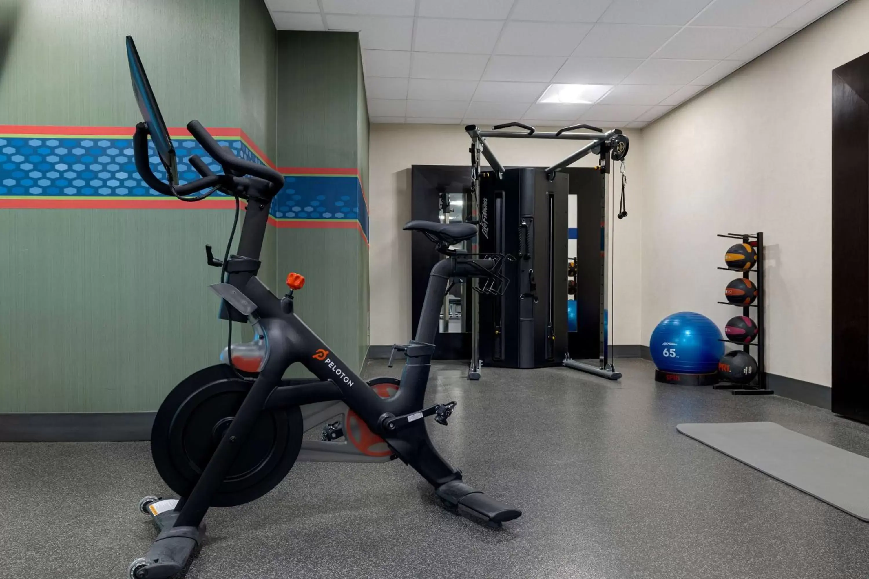 Fitness centre/facilities, Fitness Center/Facilities in Hampton Inn & Suites Seattle/Federal Way