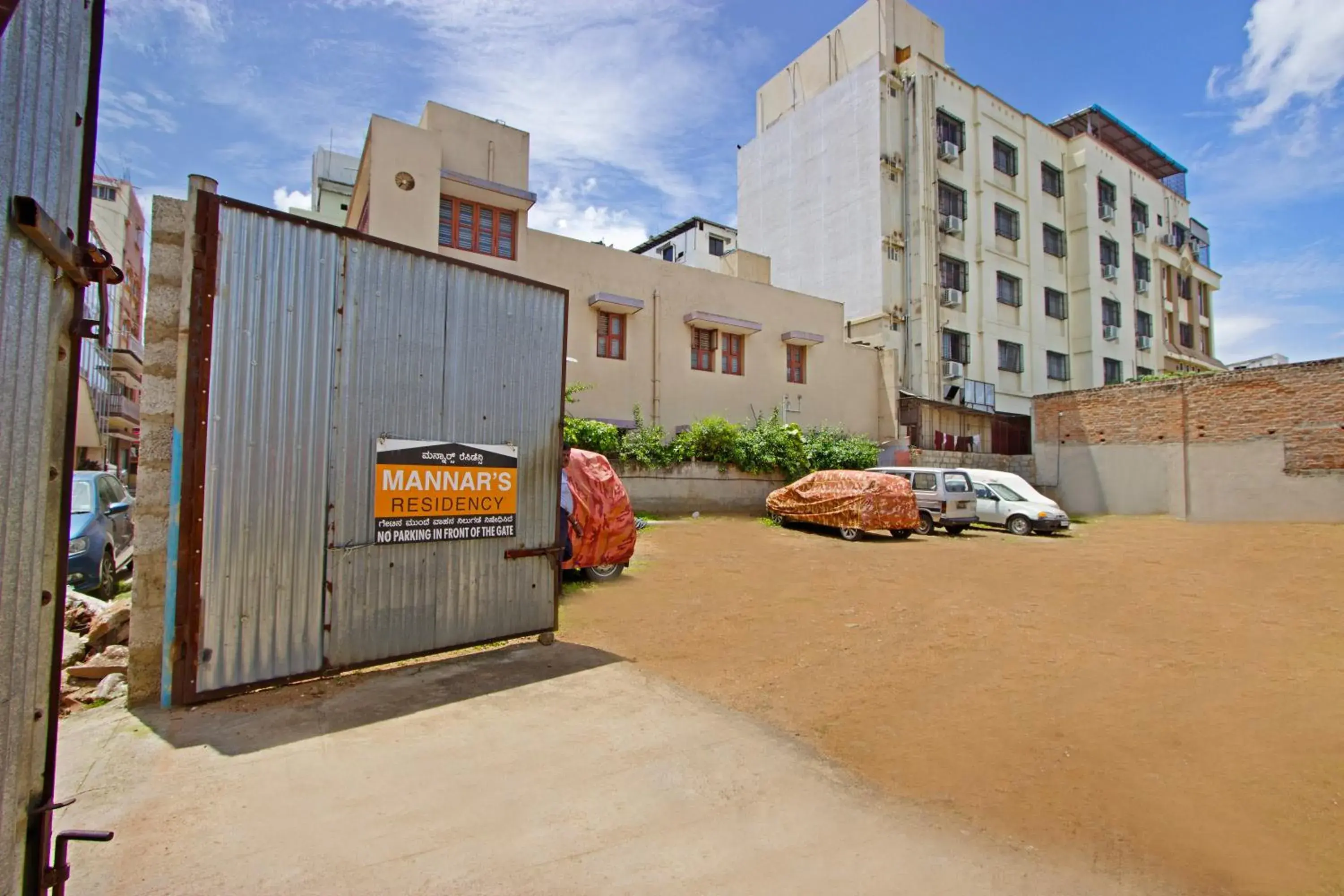Parking, Property Building in Mannars Residency
