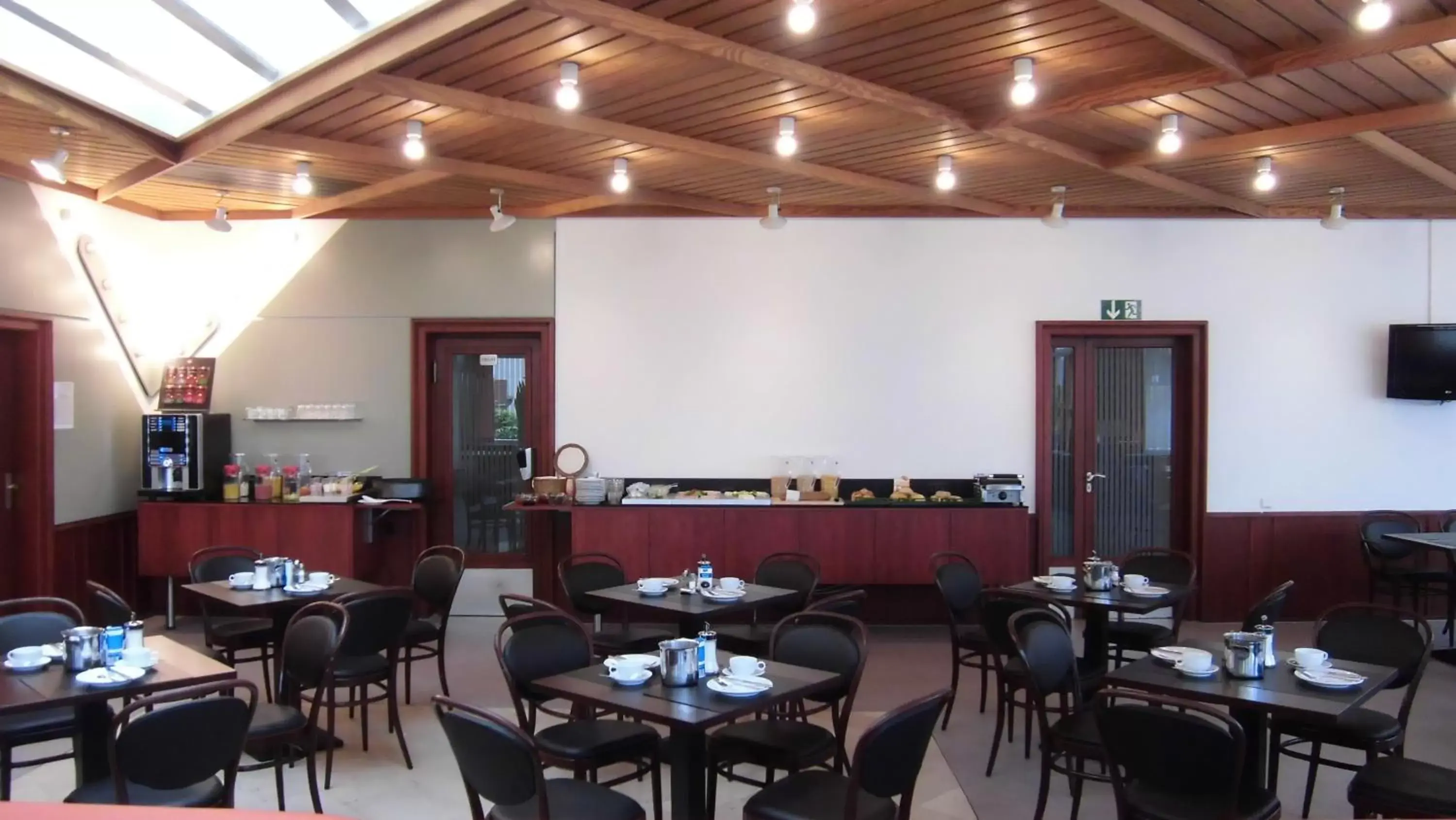 Breakfast, Restaurant/Places to Eat in Hotel Böll Essen