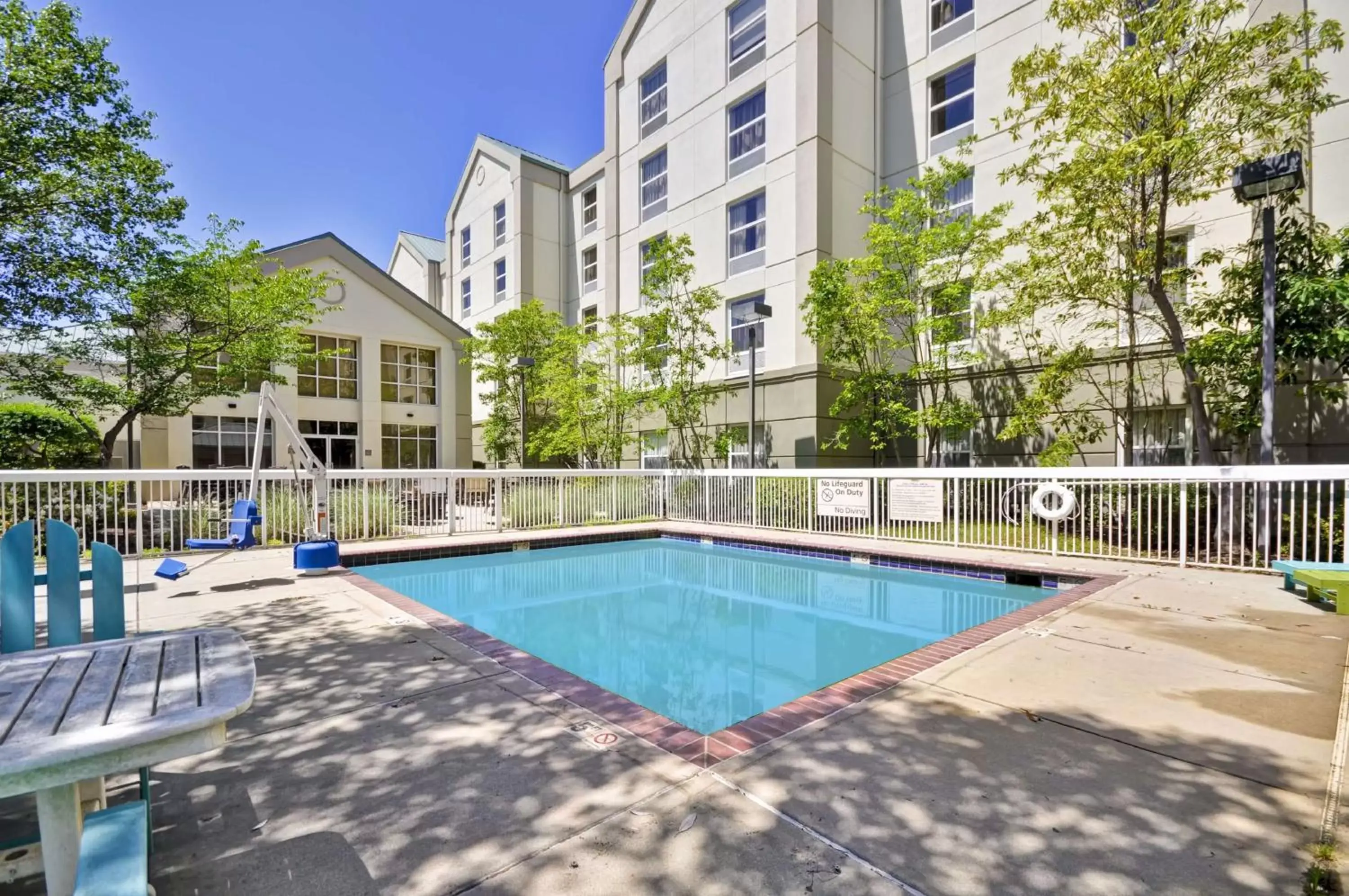 Pool view, Swimming Pool in Hampton Inn & Suites Memphis East