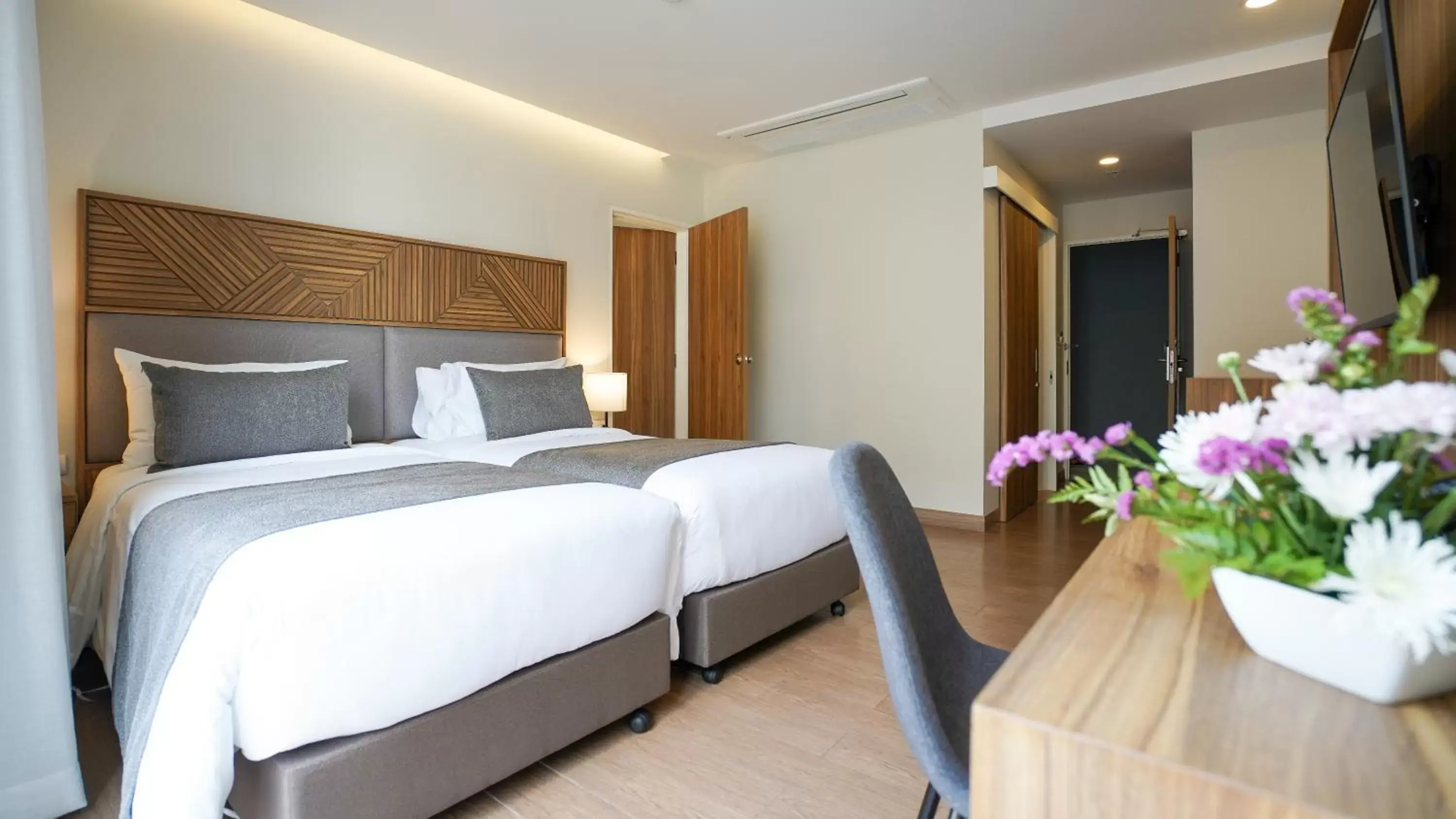 Bedroom, Bed in Canalis Suvarnabhumi Airport Hotel