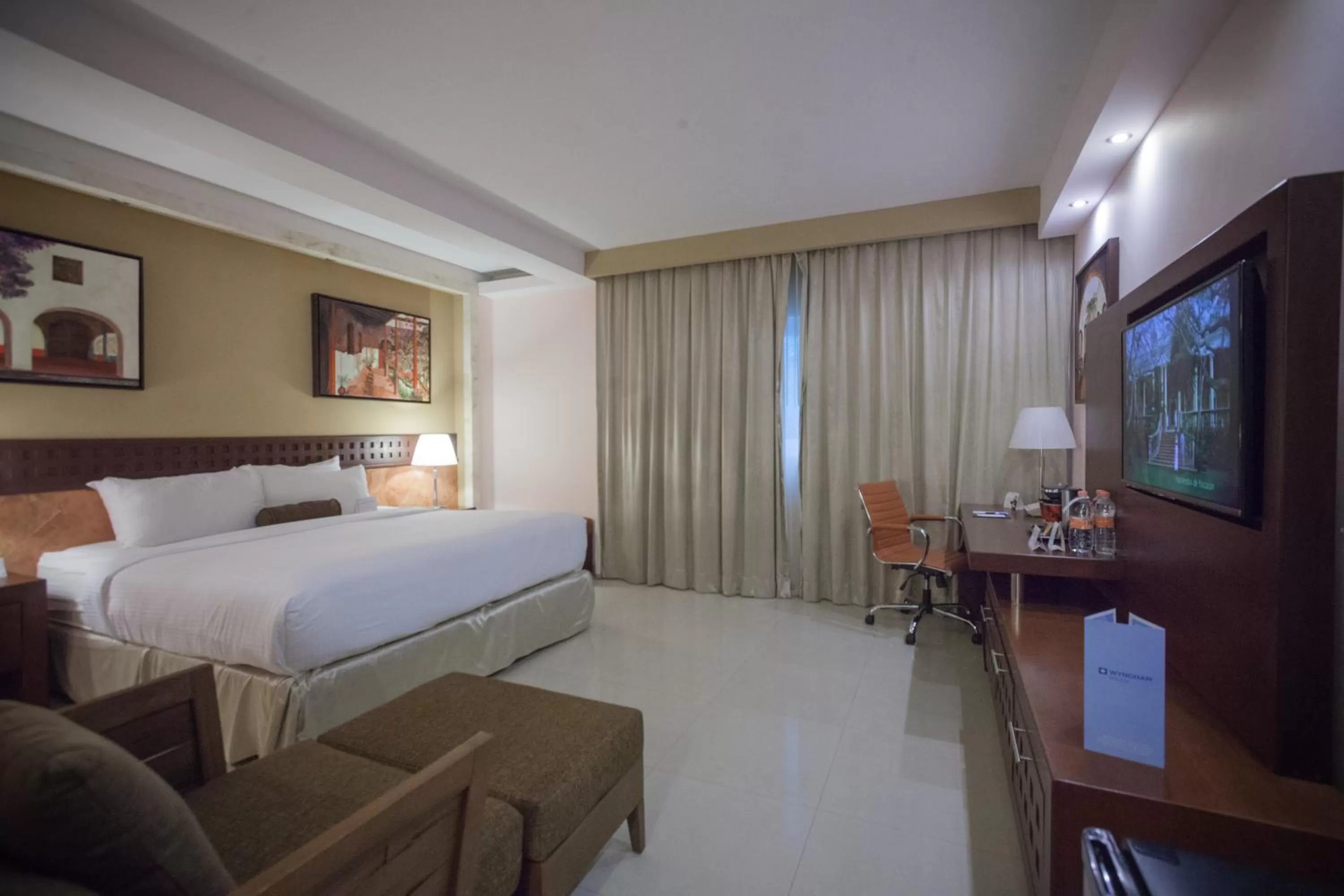 Bedroom, Bed in Wyndham Merida