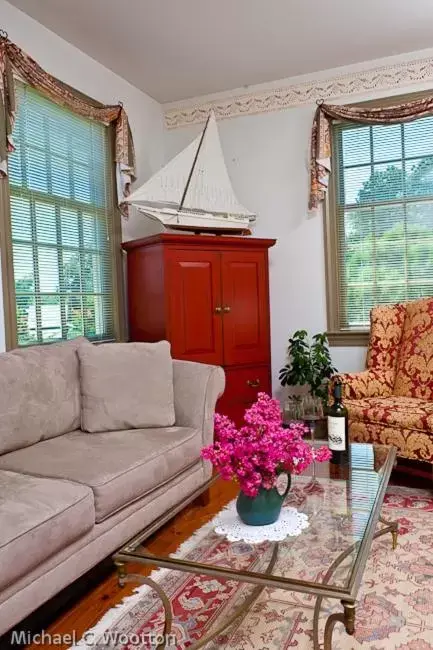 Family Room with Private Bathroom in Inn at Osprey Point