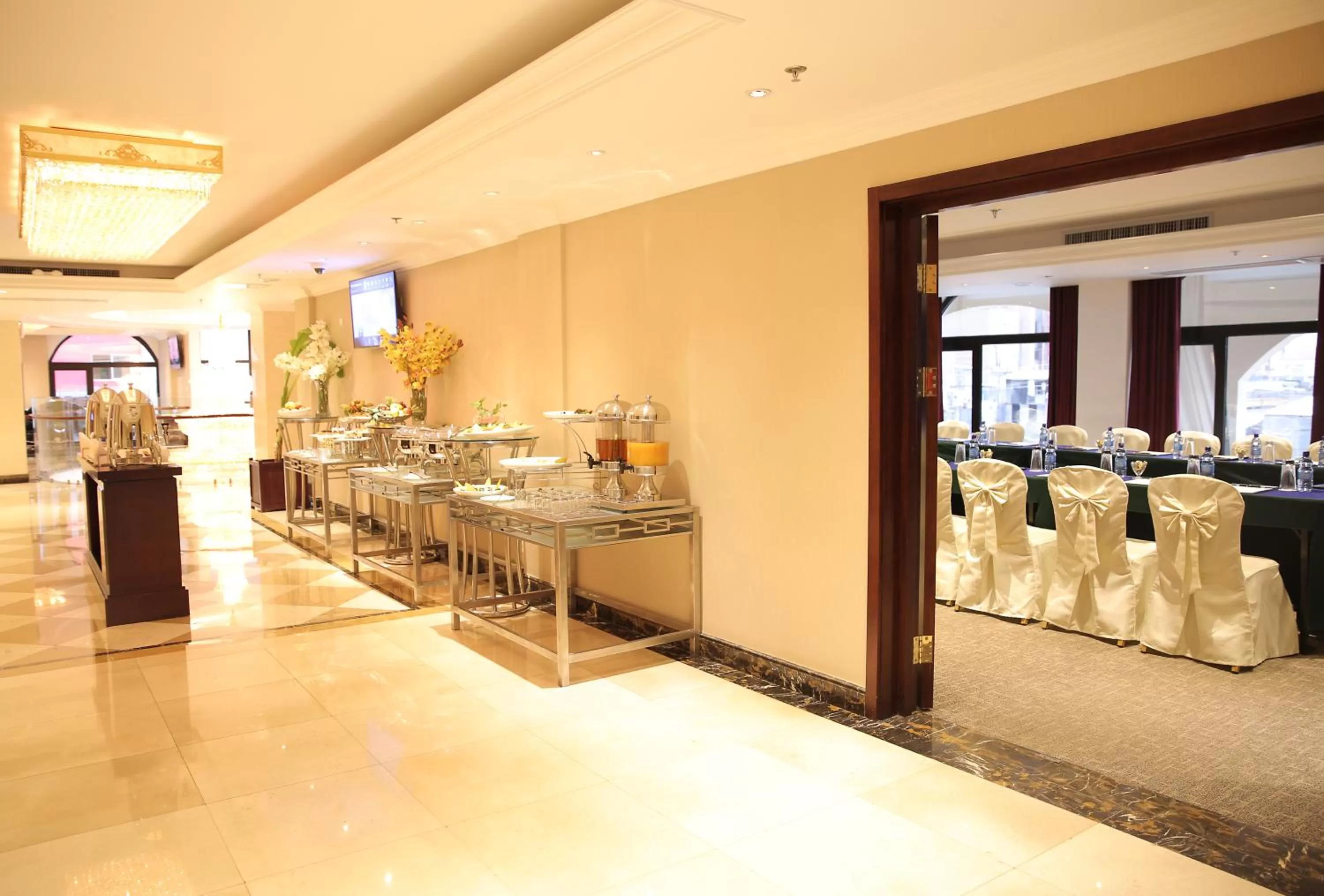 Business facilities in Golden Tulip Addis Ababa