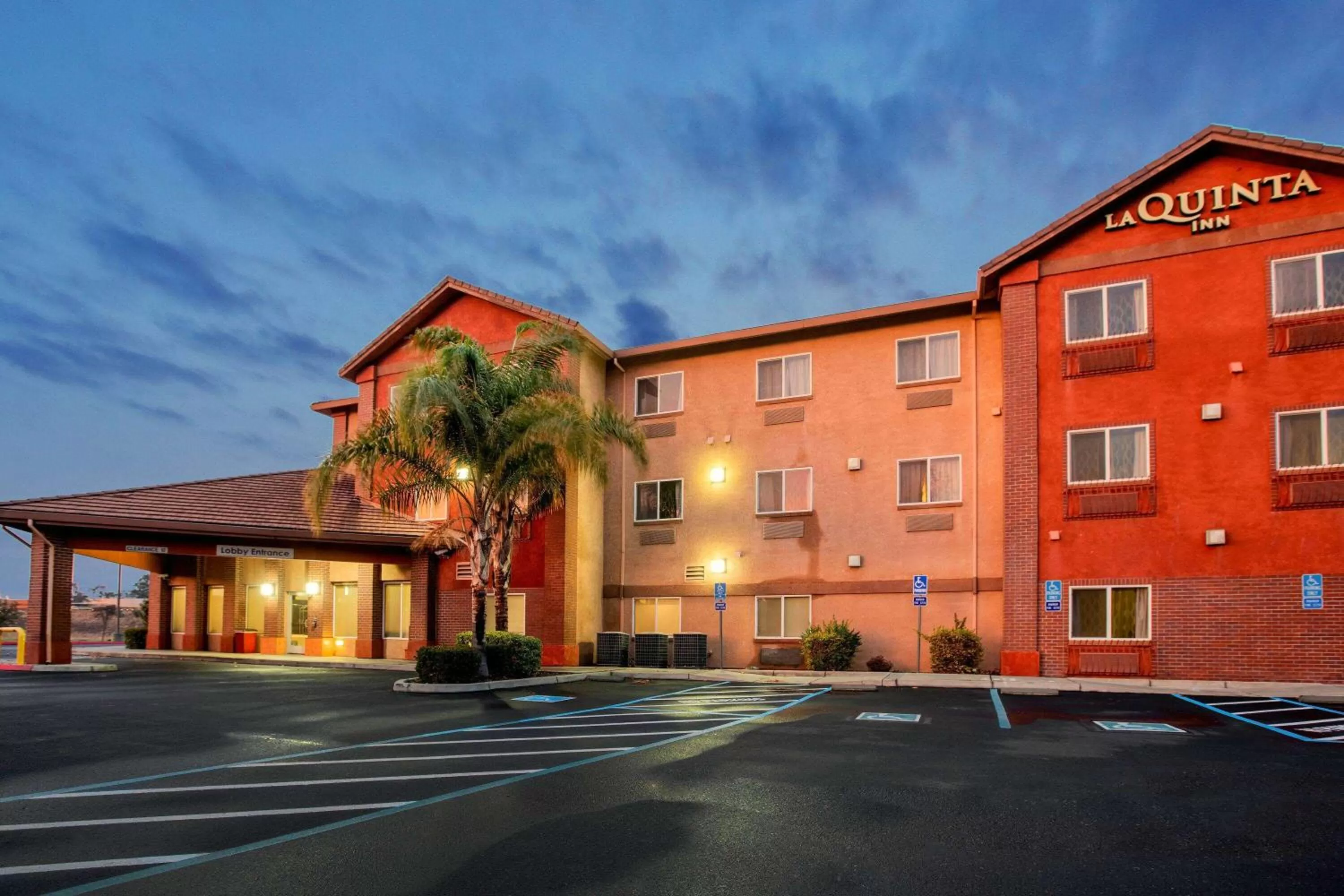Property building in La Quinta Inn by Wyndham Livermore