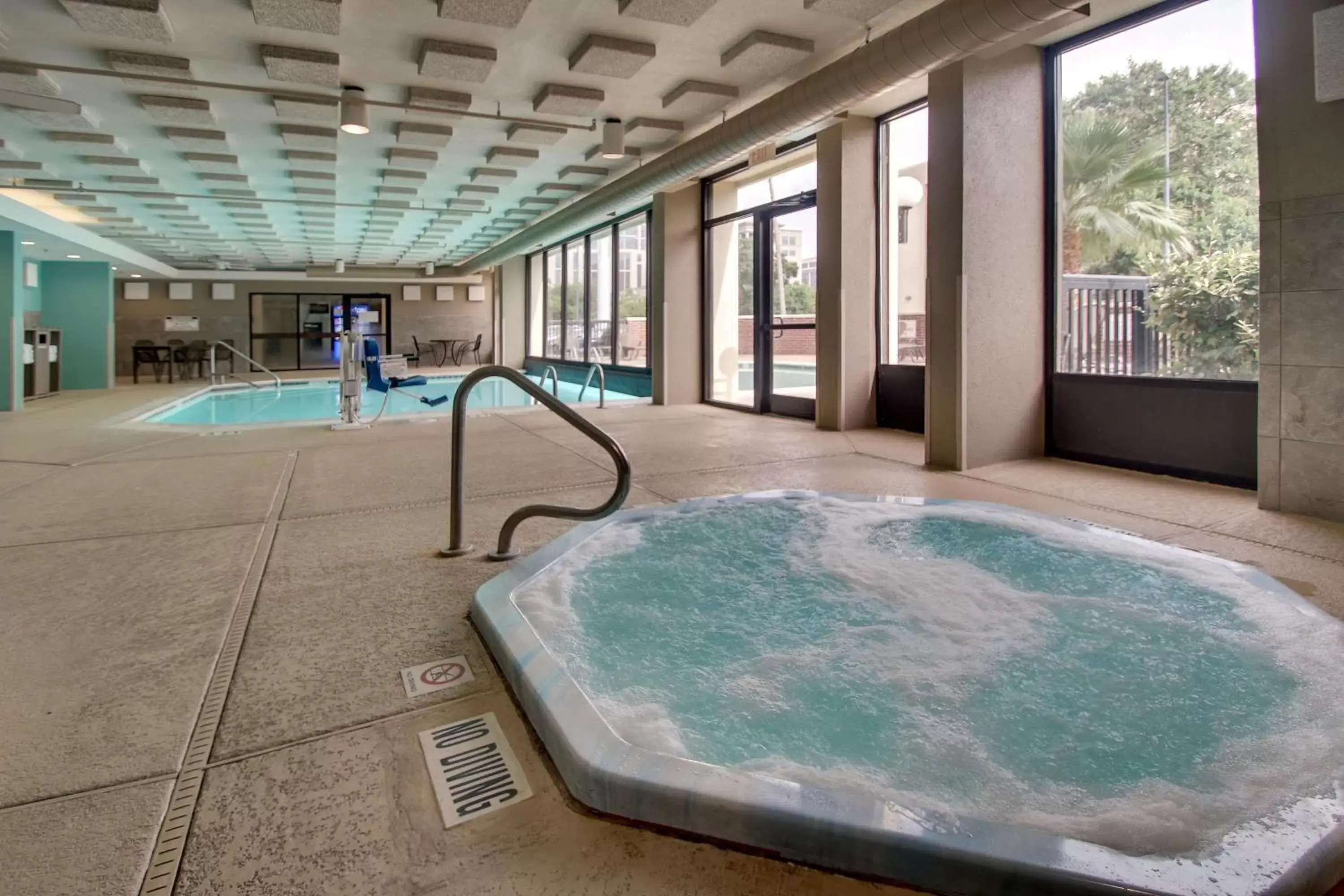 Activities, Swimming Pool in Drury Inn & Suites Houston Galleria