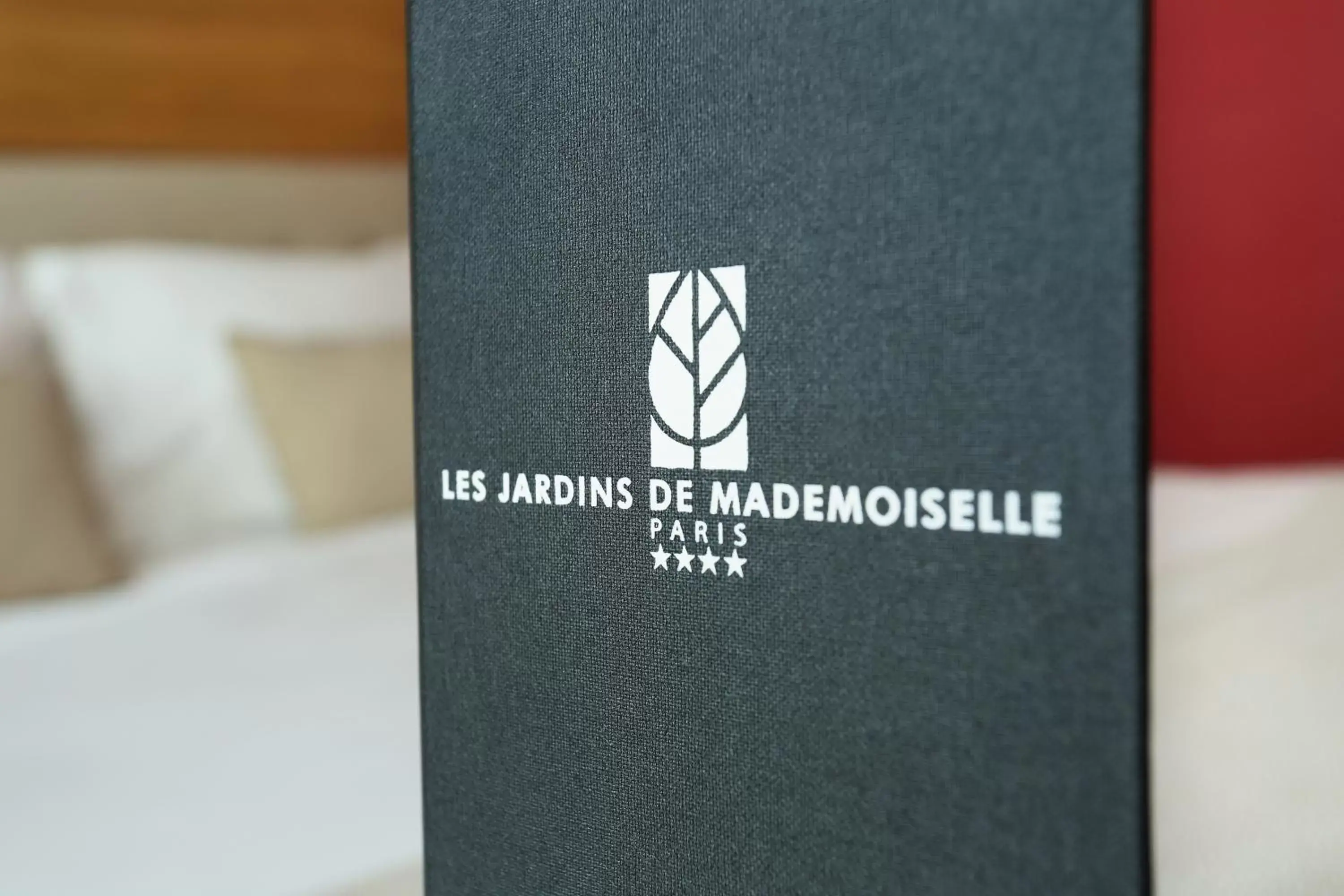 Bedroom, Property Logo/Sign in Jardins de Mademoiselle Hôtel & Spa