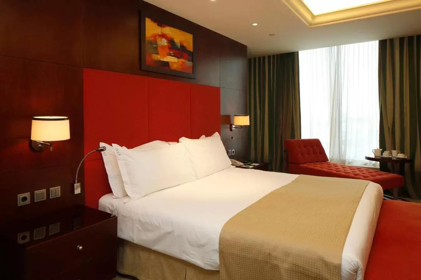 Photo of the whole room, Bed in Holiday Inn Olaya, an IHG Hotel