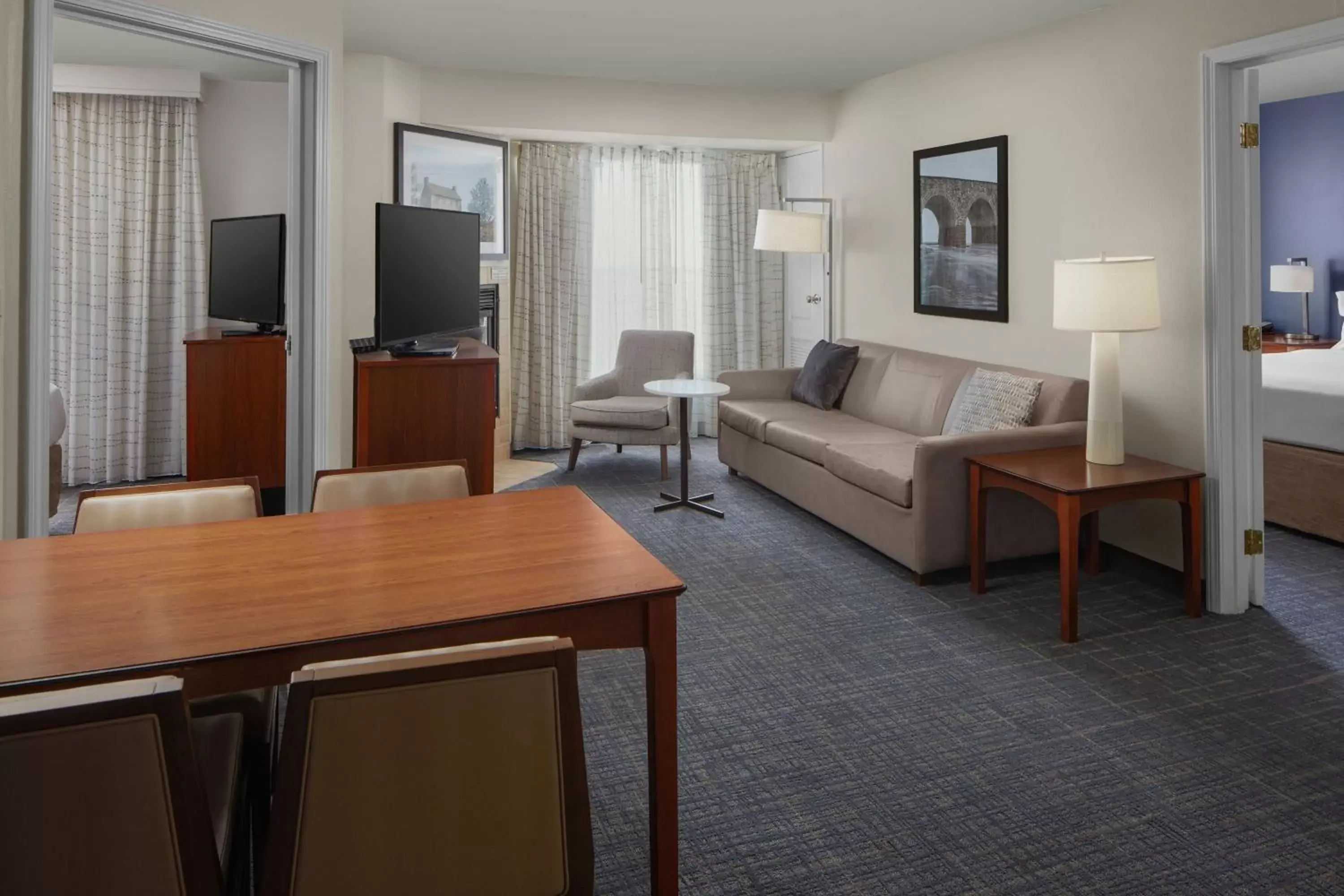 Living room, Seating Area in Residence Inn Manassas Battlefield Park