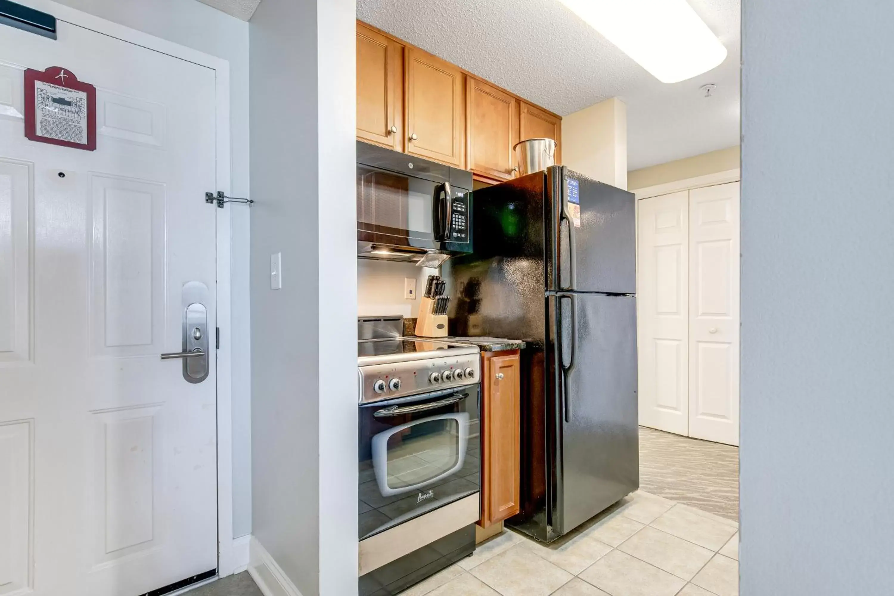 Kitchen or kitchenette, Kitchen/Kitchenette in Anderson Ocean Club and Spa by Oceana Resorts