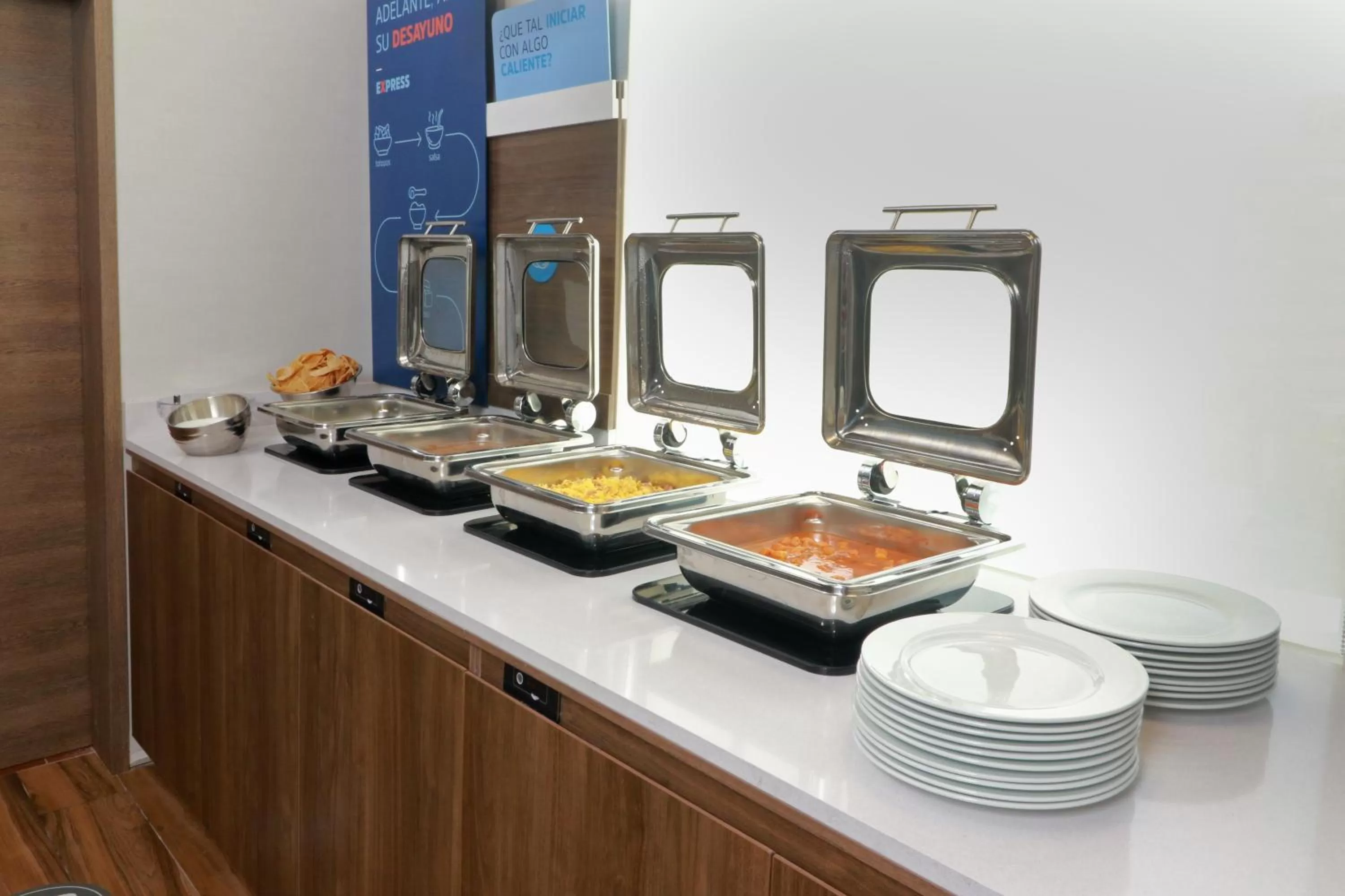 Kitchen or kitchenette in Holiday Inn Express - Monterrey - Fundidora by IHG