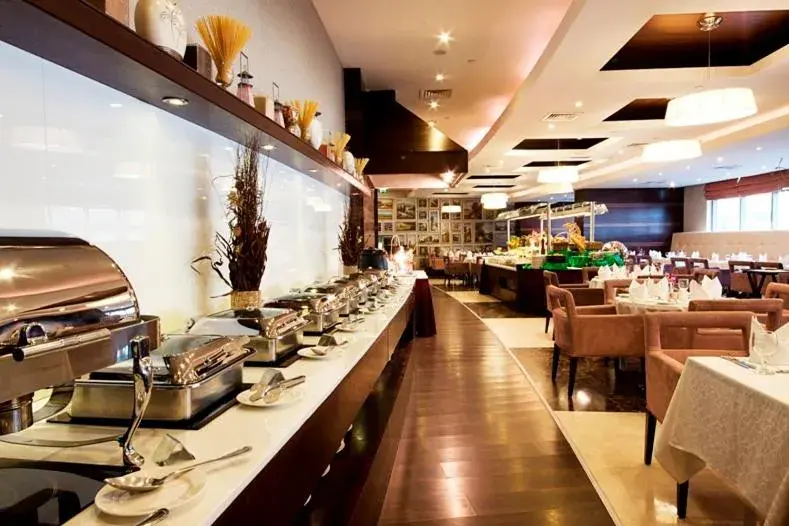Restaurant/Places to Eat in Grand Bellevue Hotel Apartment Dubai