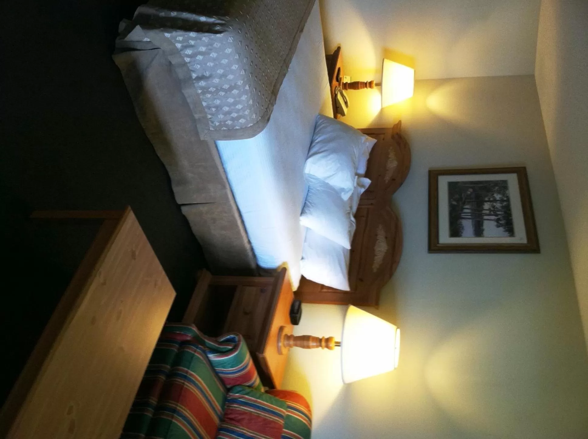 Bedroom, Bed in Lake Chatuge Lodge