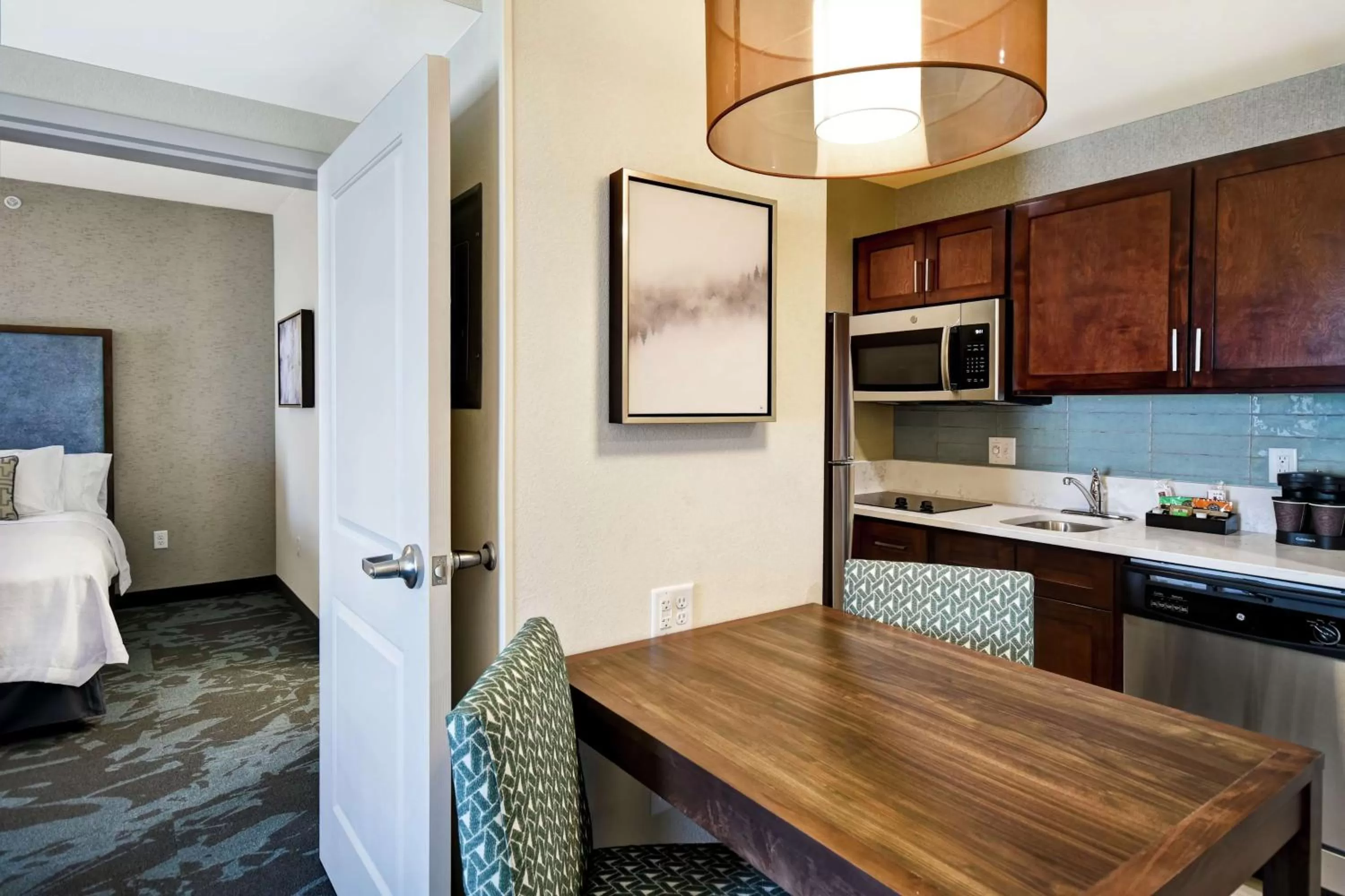 Bedroom, Bed in Homewood Suites By Hilton Salt Lake City Airport