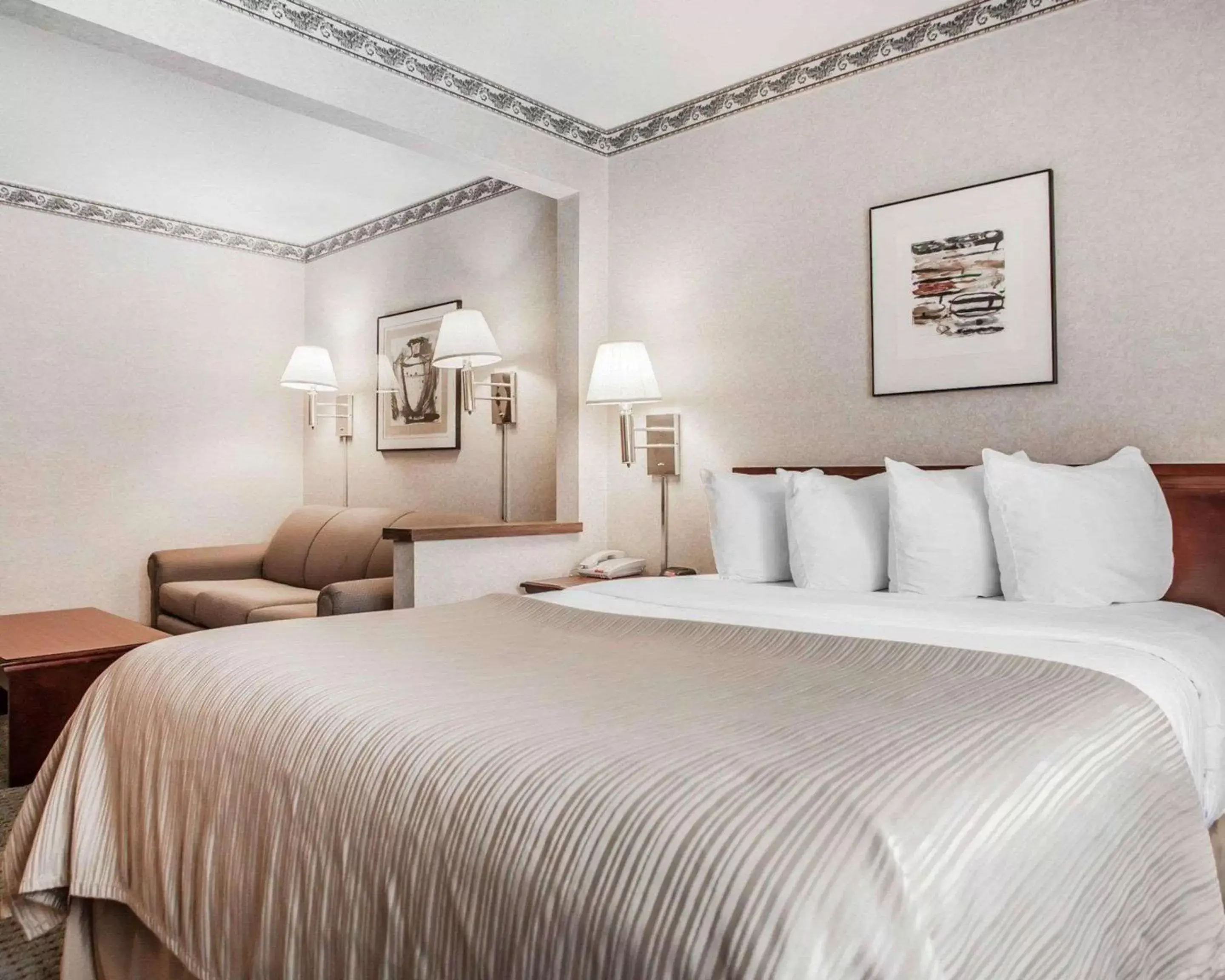 Photo of the whole room, Bed in Quality Inn Beloit Photo of the whole room, Bed in Quality Inn Beloit