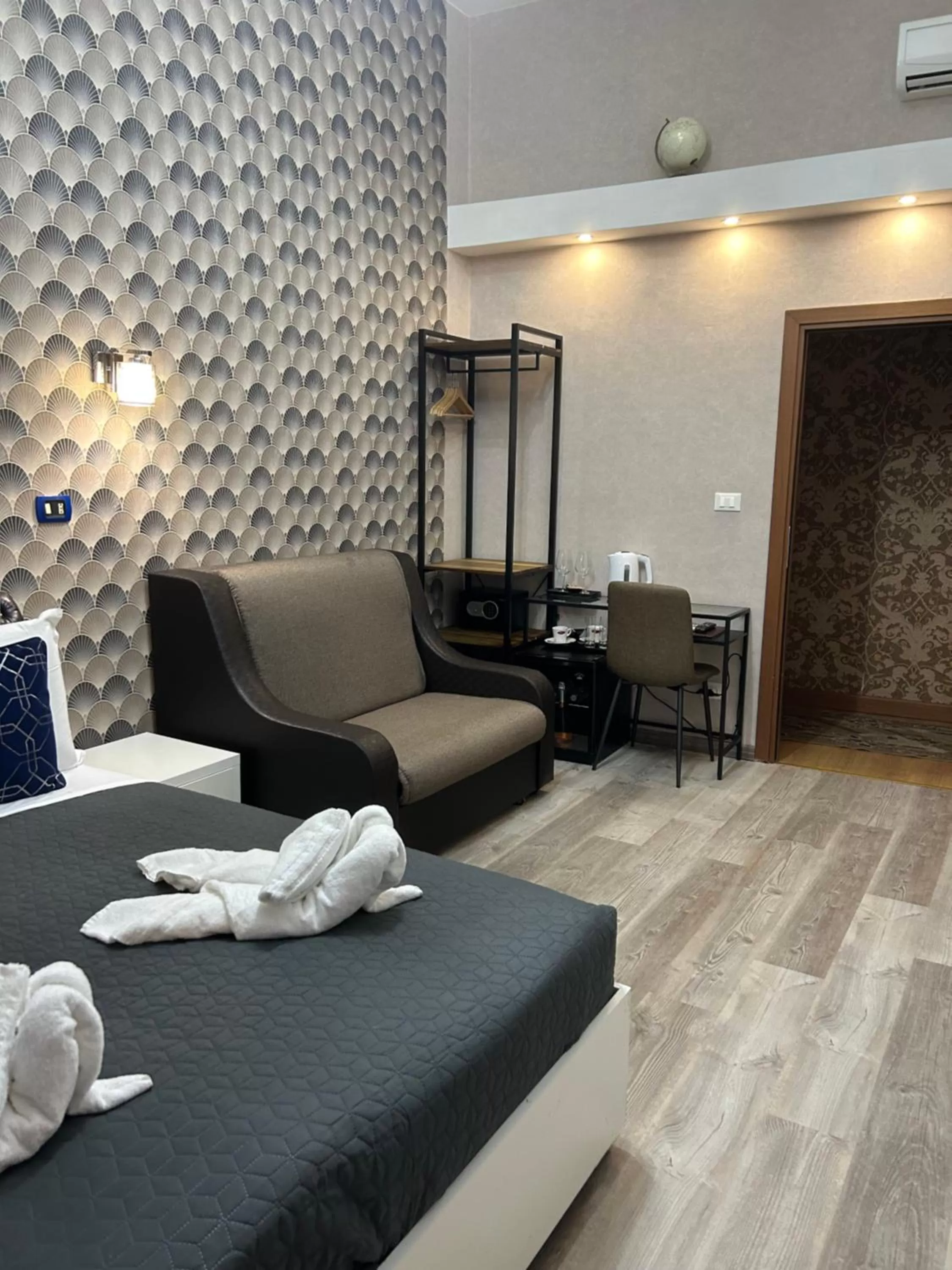 Bed in Vanella Rome Domus