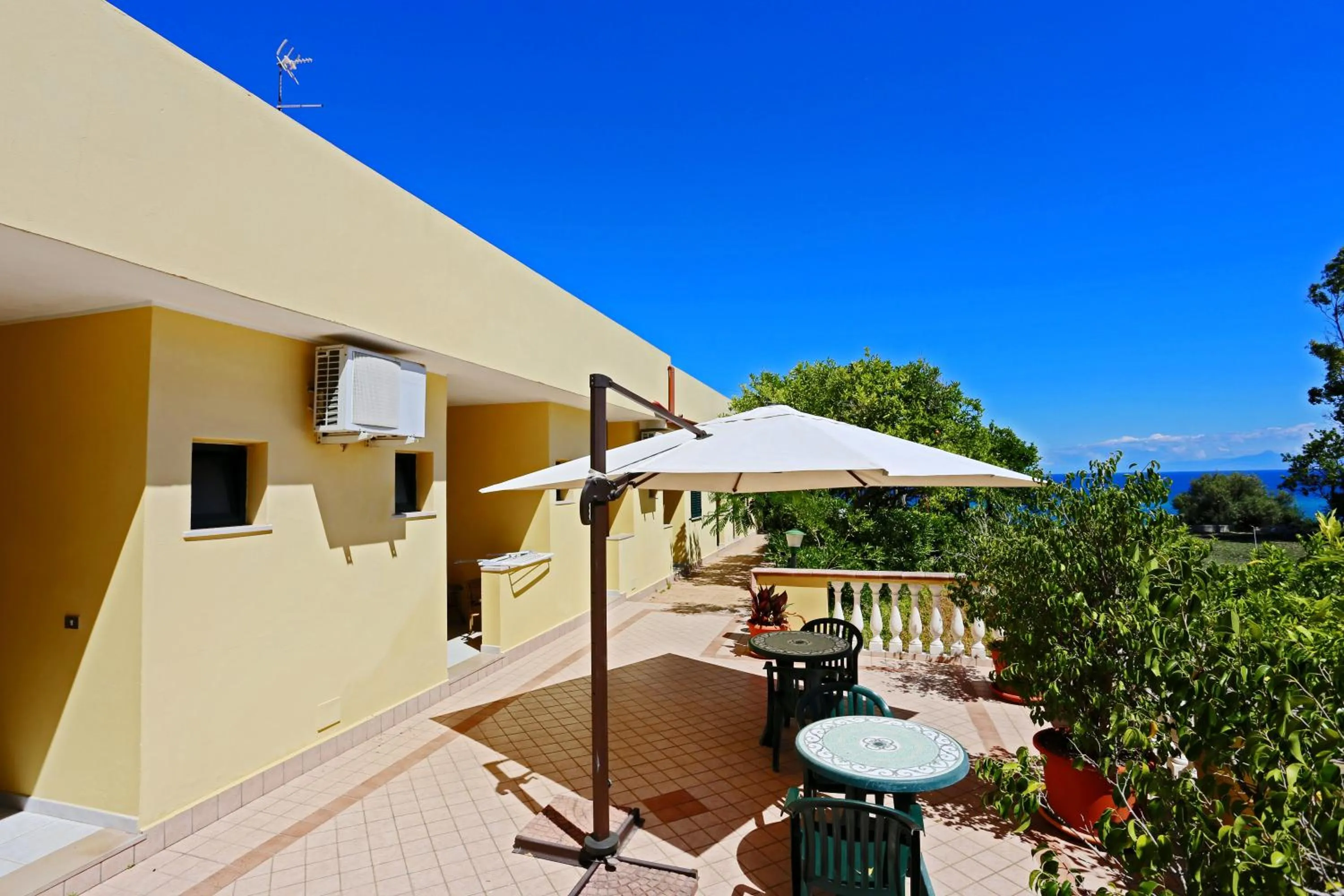 Property building in Residence New Paradise