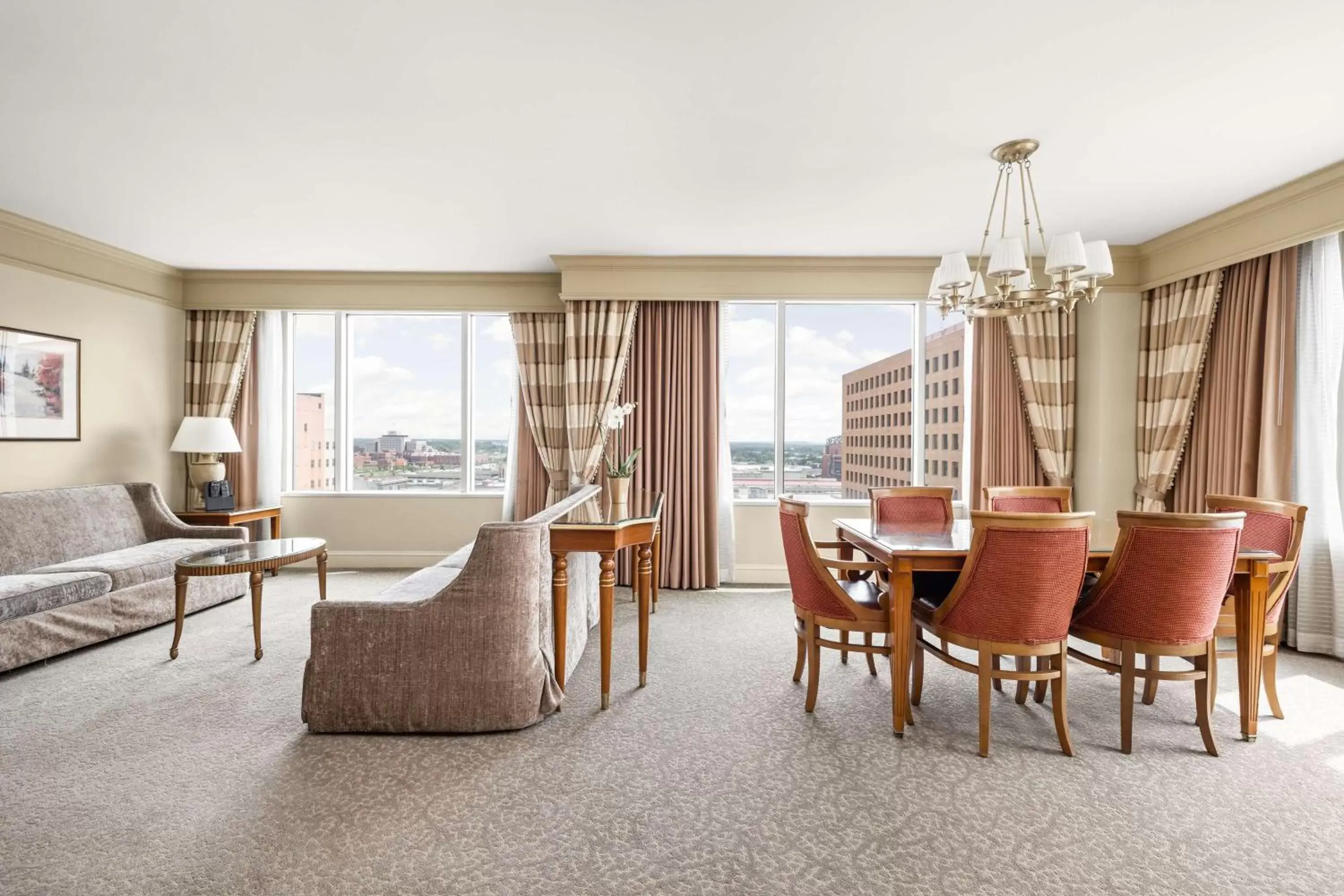 Living room, Seating Area in Conrad Indianapolis