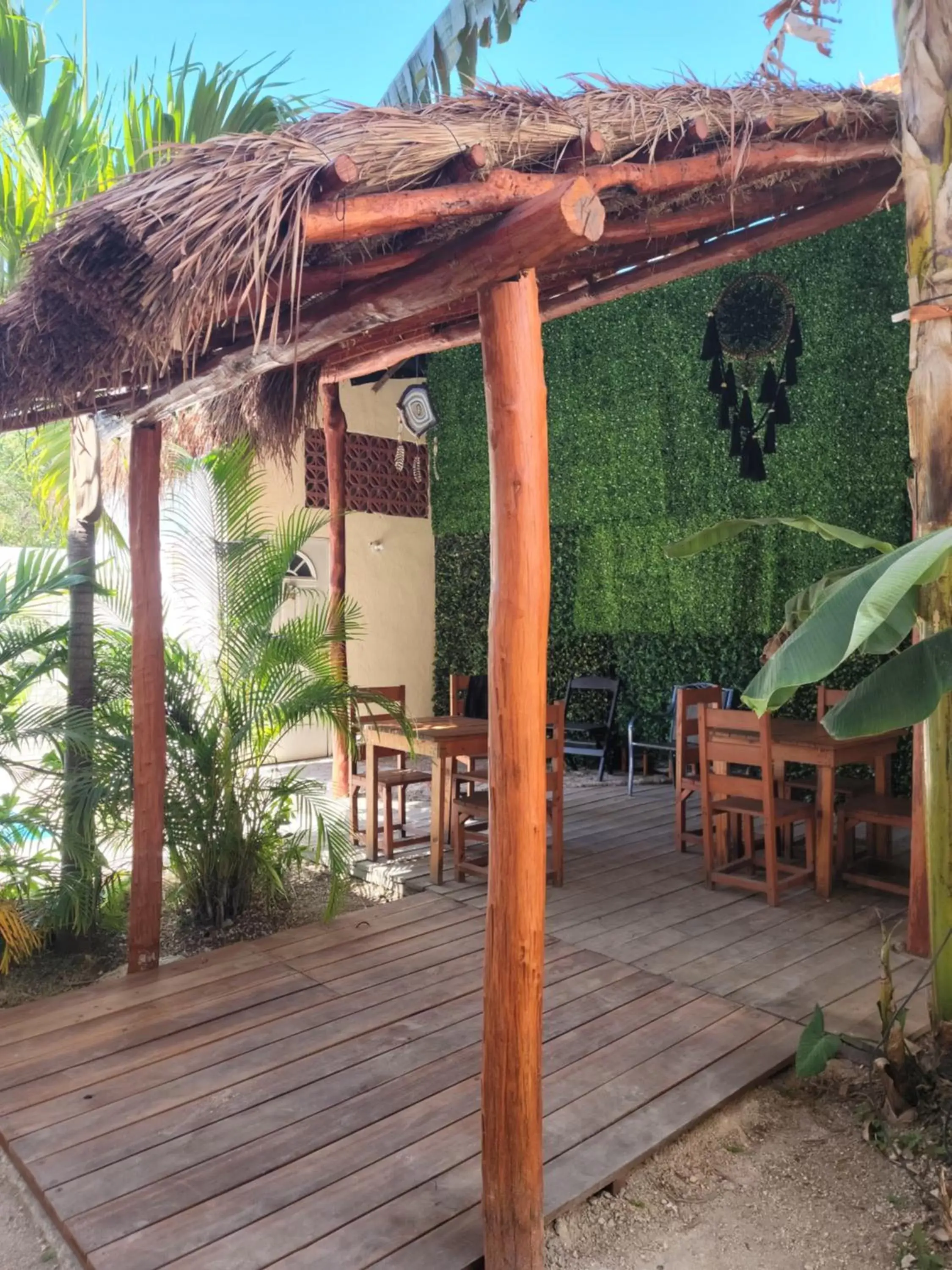 Patio in hotel stella maris tulum