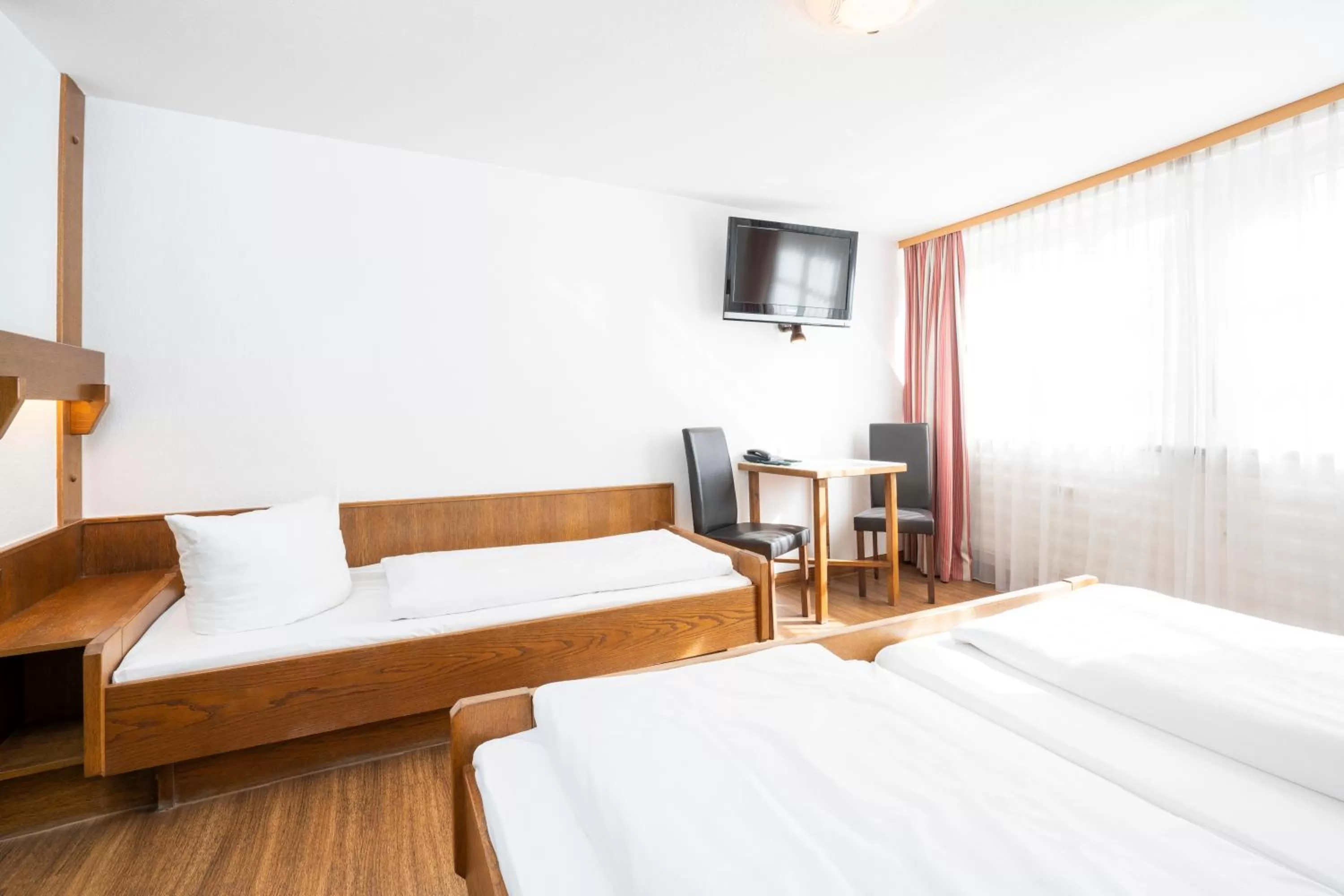 Photo of the whole room, Bed in Hotel Alt Bamberg