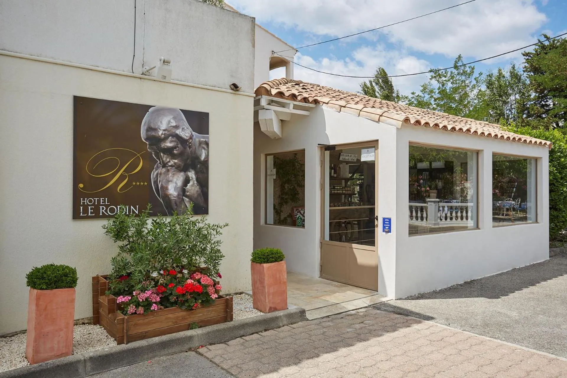 Property building in Logis Hôtel Le Rodin