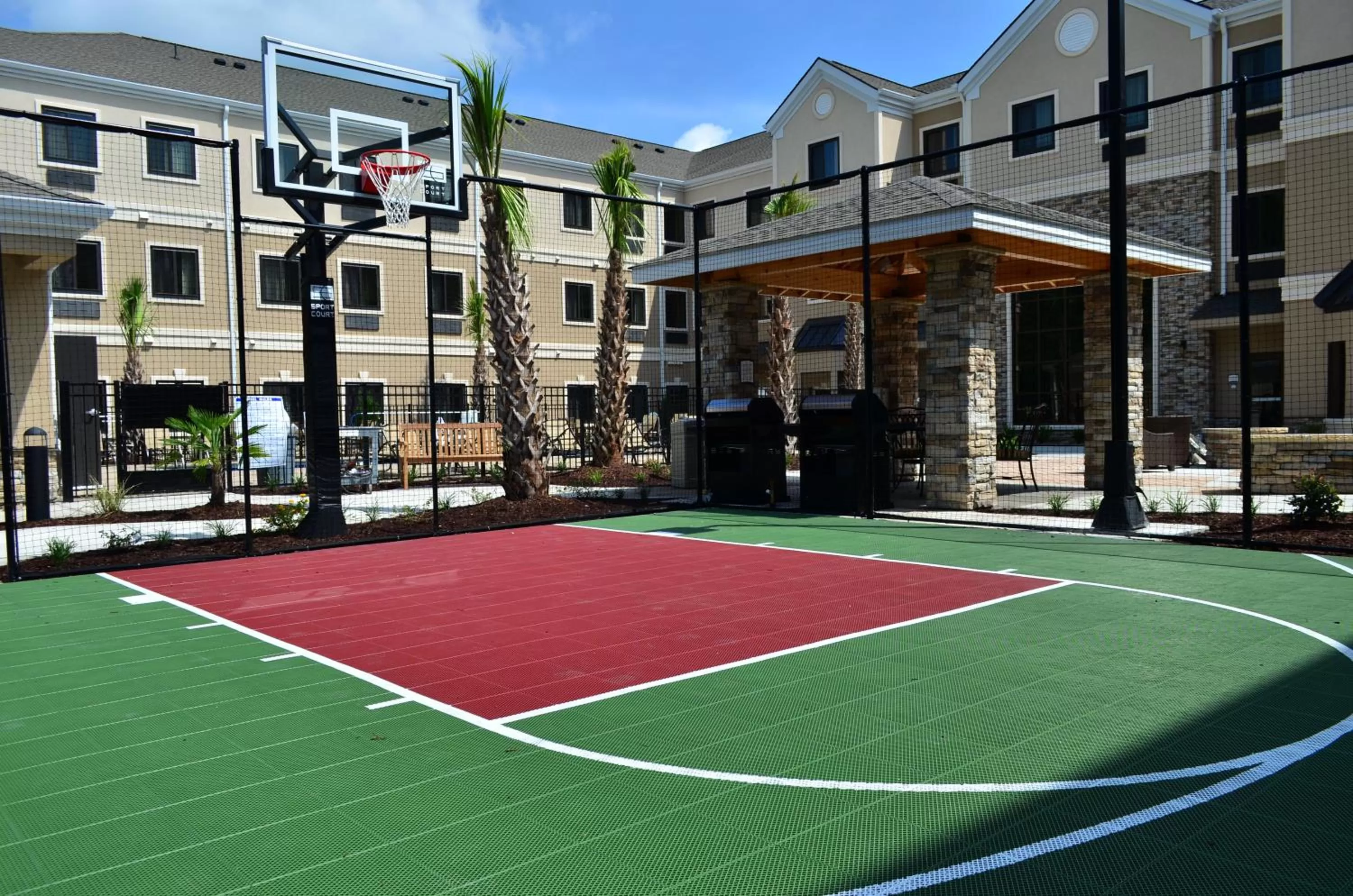 Area and facilities in Staybridge Suites North Jacksonville by IHG