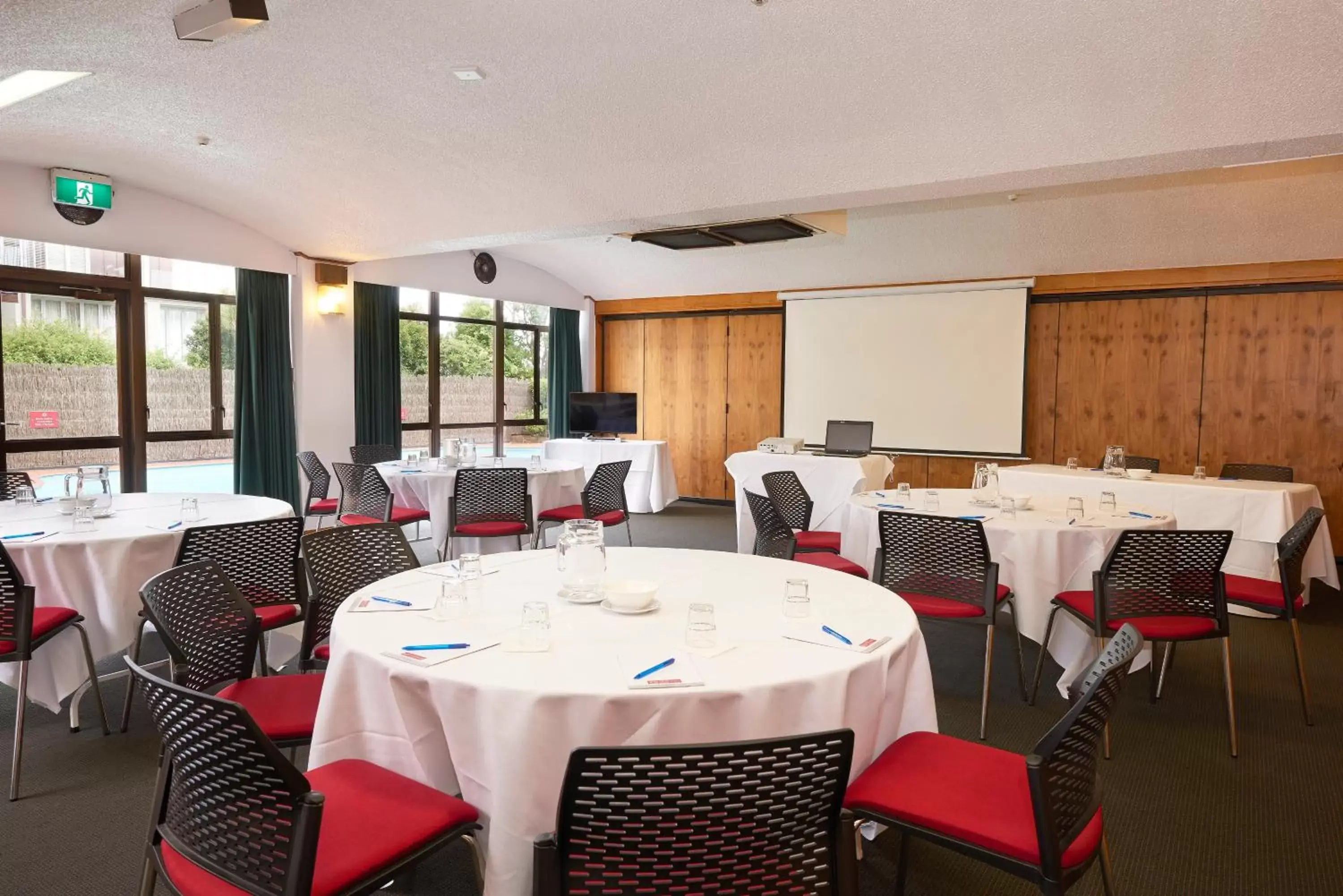 Banquet/Function facilities in Auckland Rose Park Hotel