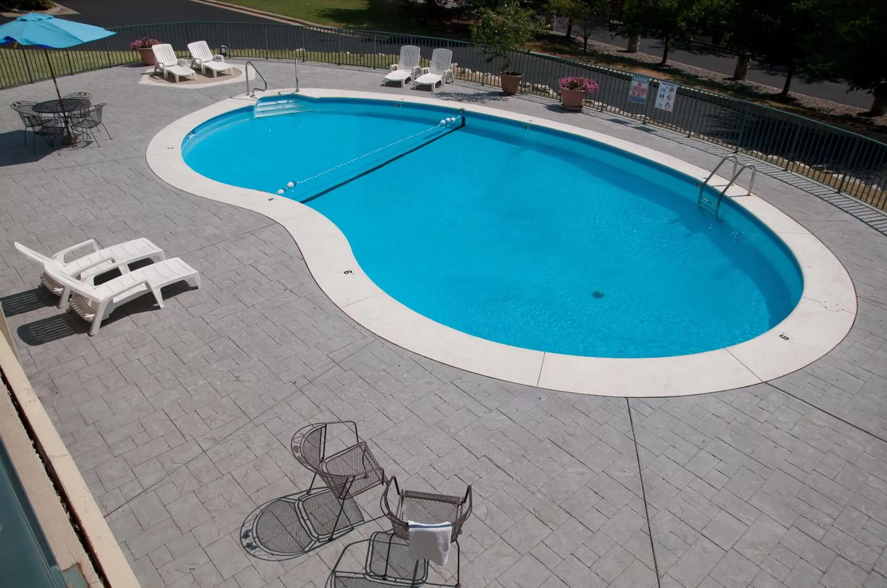 Swimming pool, Pool View in Docker's Inn