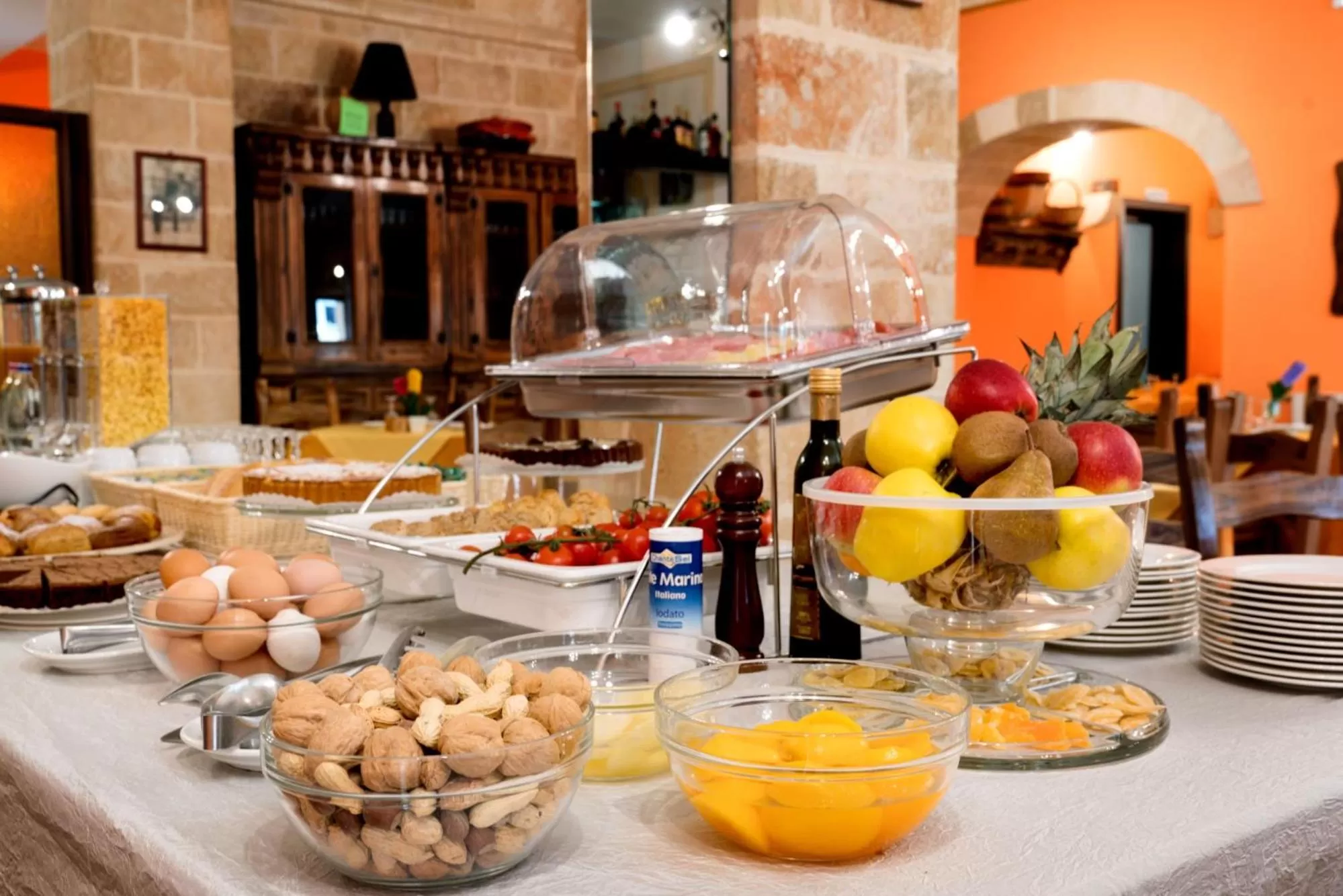 Buffet breakfast in Hotel Salento