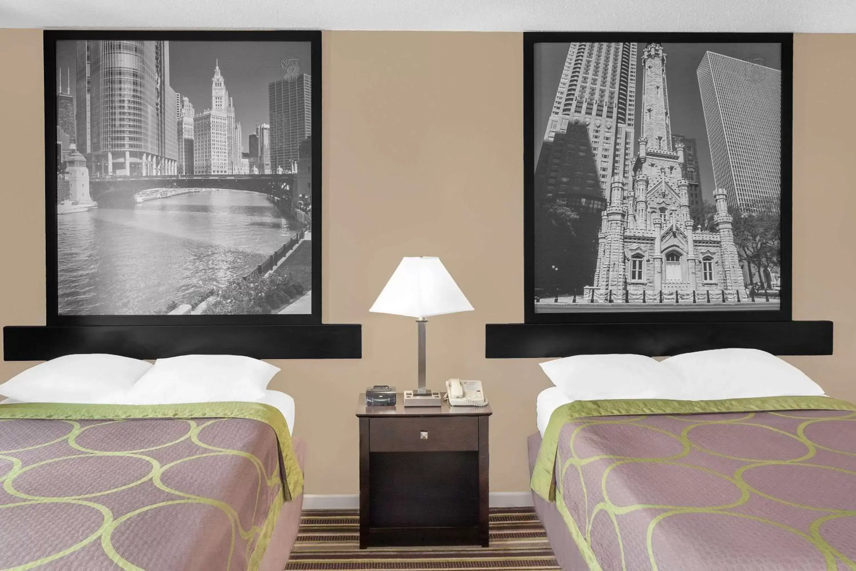 Photo of the whole room, Bed in Super 8 by Wyndham Morton Grove/Chicago Photo of the whole room, Bed in Super 8 by Wyndham Morton Grove/Chicago