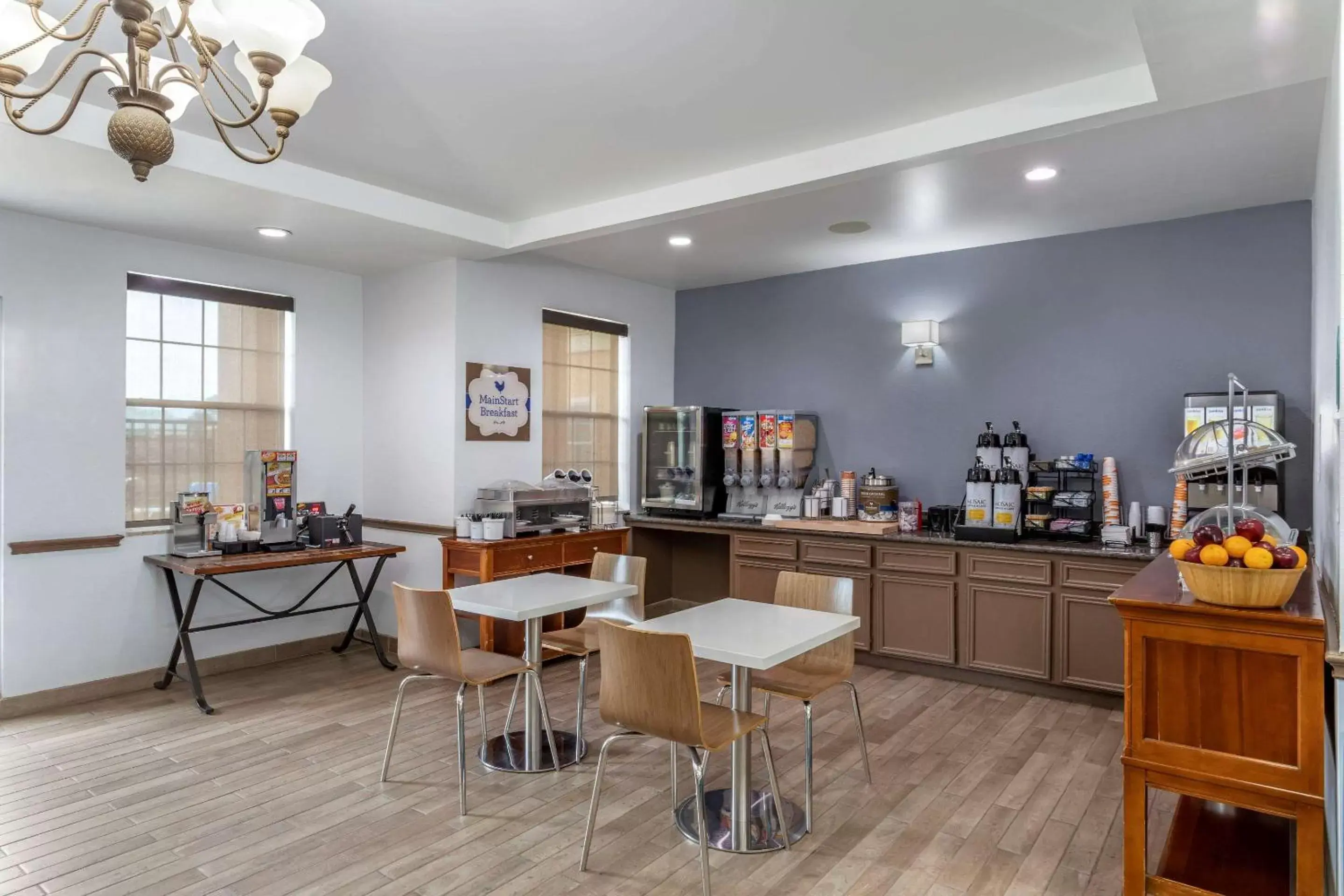 Restaurant/places to eat in MainStay Suites Port Arthur - Beaumont South Restaurant/places to eat in MainStay Suites Port Arthur - Beaumont South