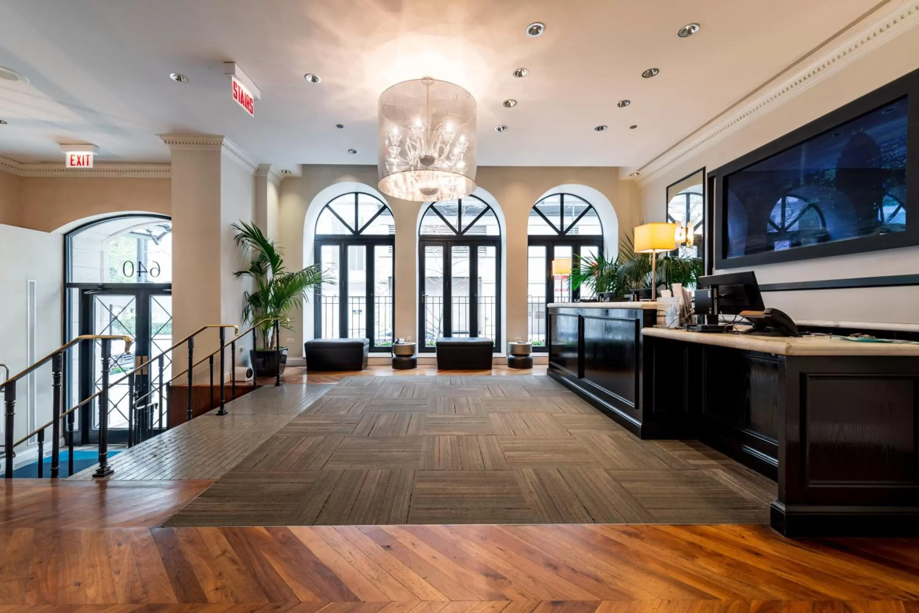 Property building, Lobby/Reception in Holiday Inn Express Chicago - Magnificent Mile, an IHG Hotel