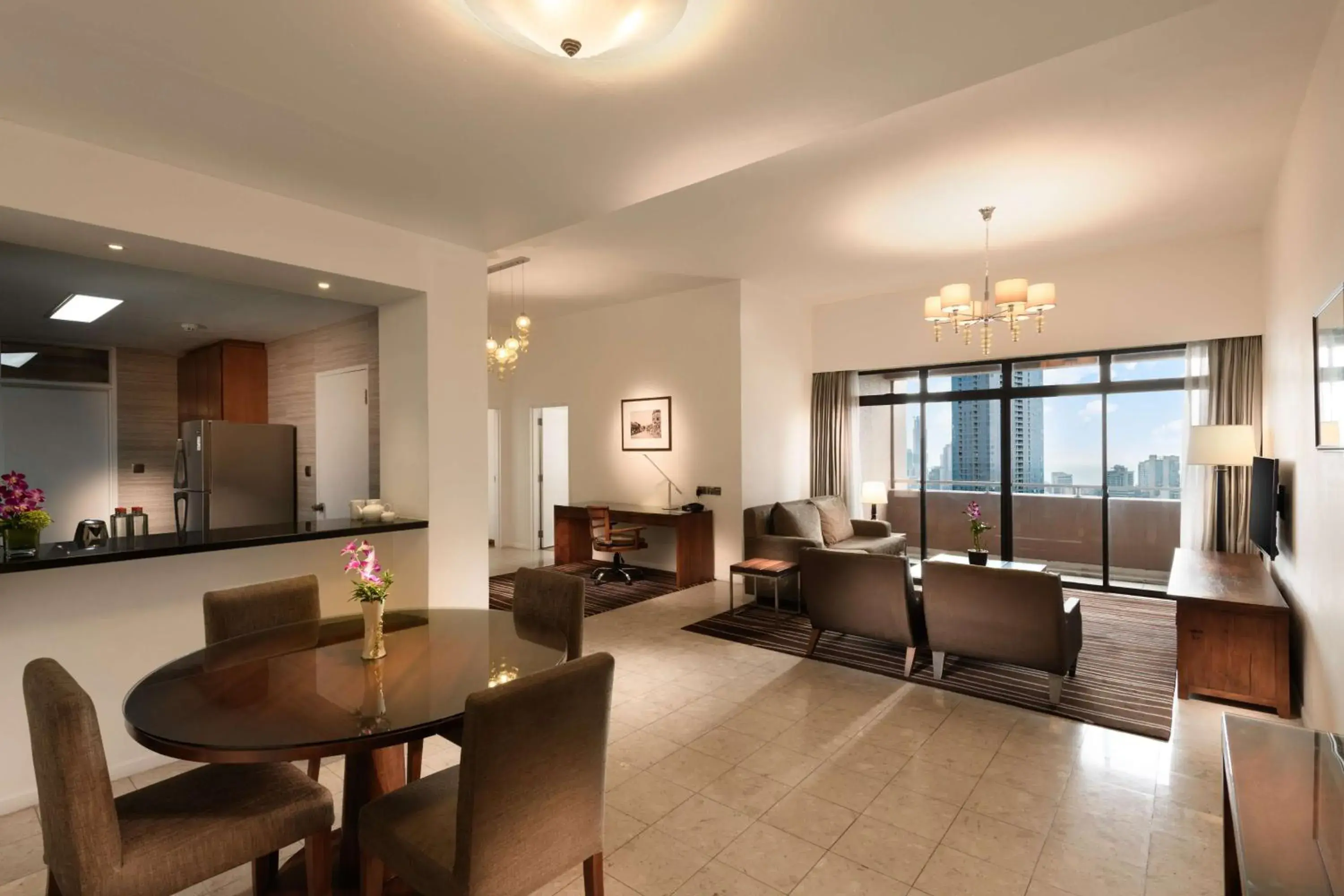 Living room, Seating Area in Hilton Colombo Residence