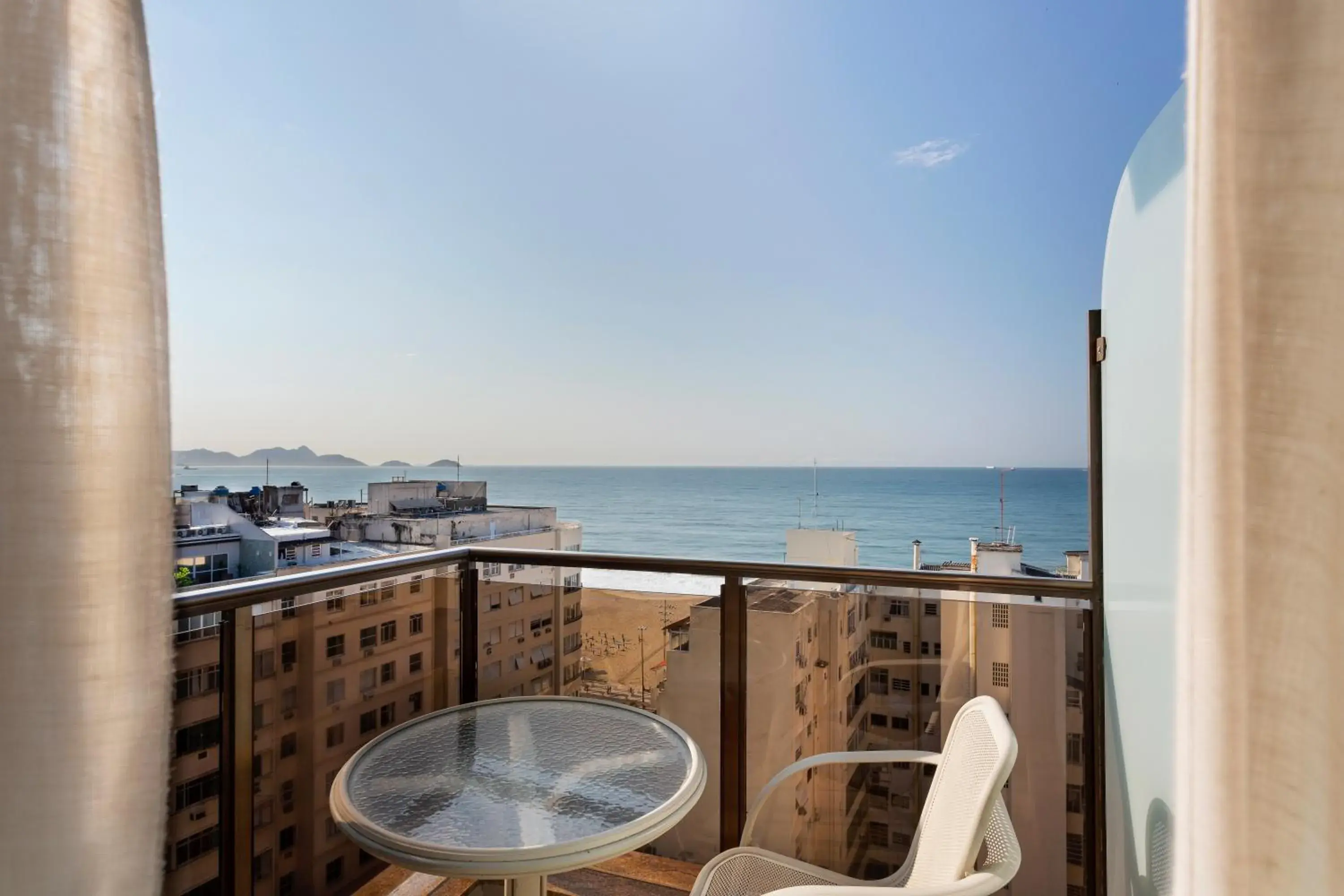 Sea view in Windsor Palace Copacabana Sea view in Windsor Palace Copacabana