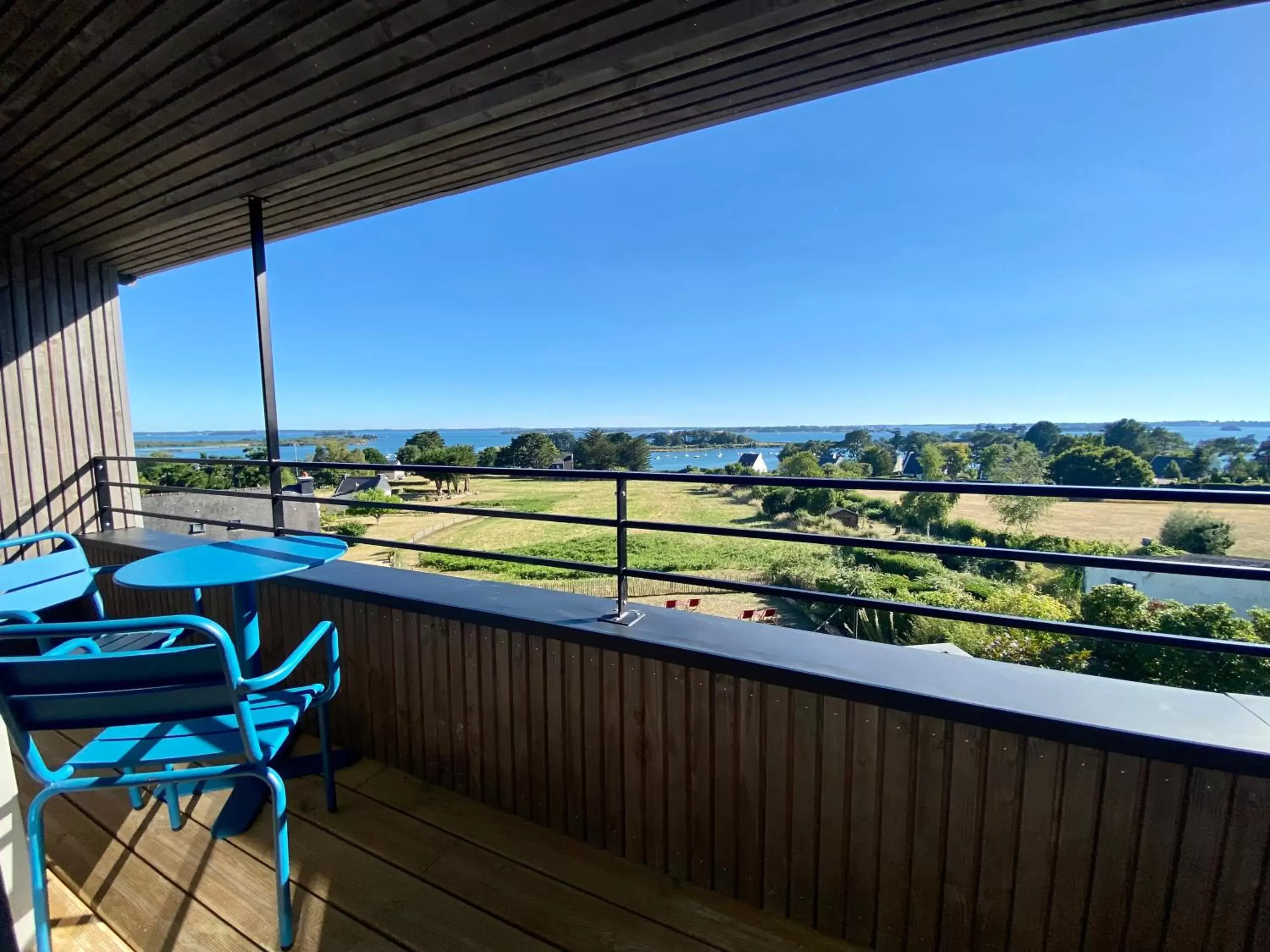 Balcony/Terrace in La Bellevue Bistrot et Chambres d'Hotes