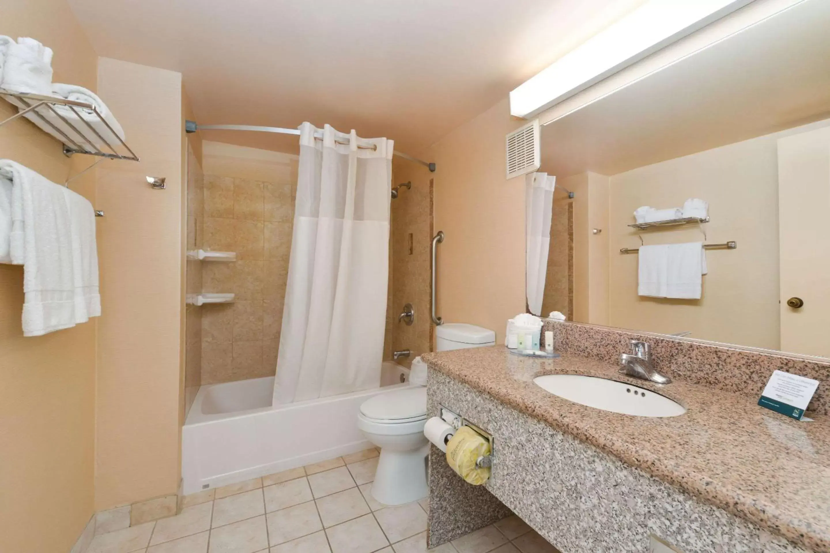 Bathroom in Quality Inn & Suites Walnut - City of Industry