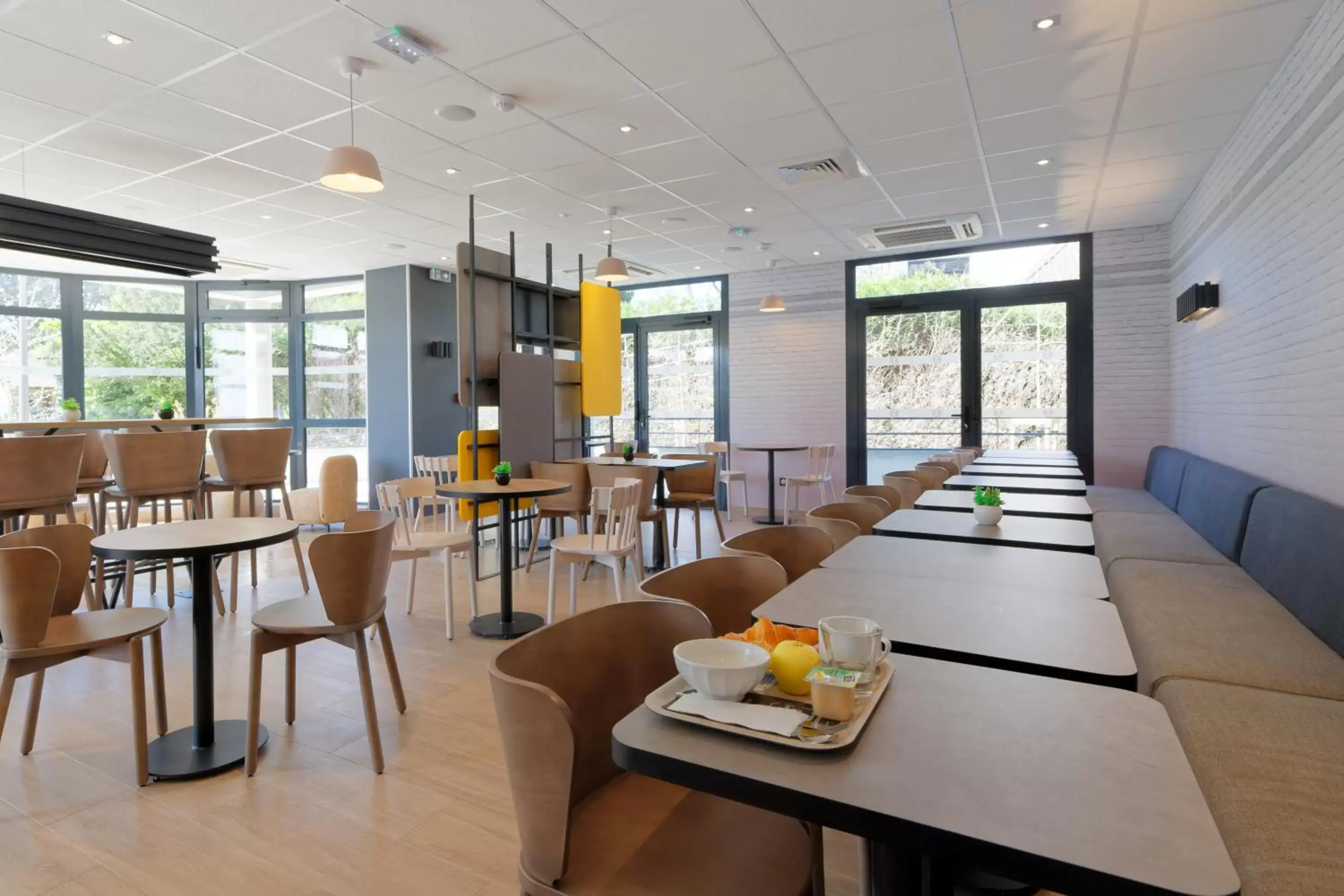 Breakfast, Restaurant/Places to Eat in B&B HOTEL Le Touquet