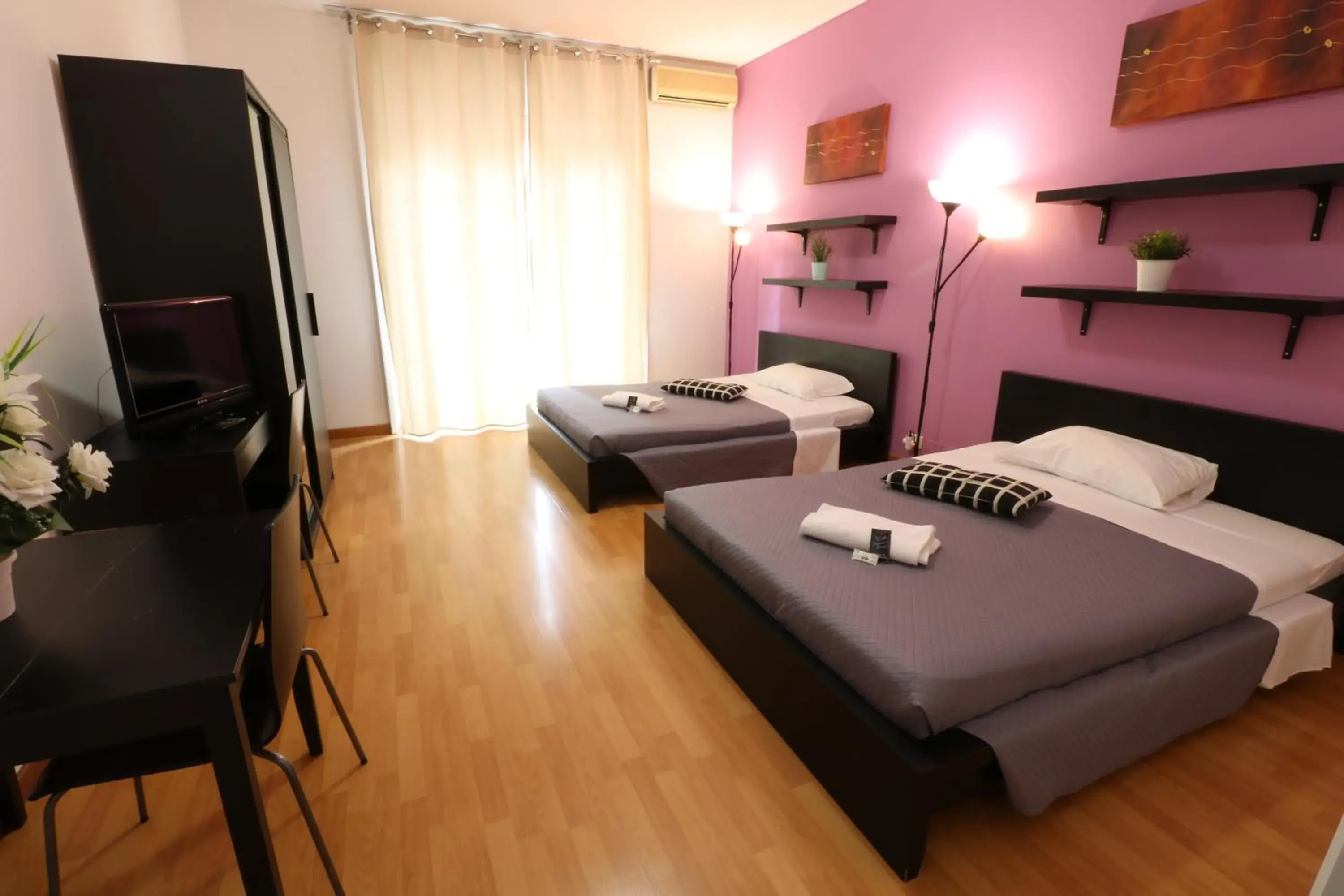 Bedroom, Bed in Guest House Pirelli Milano