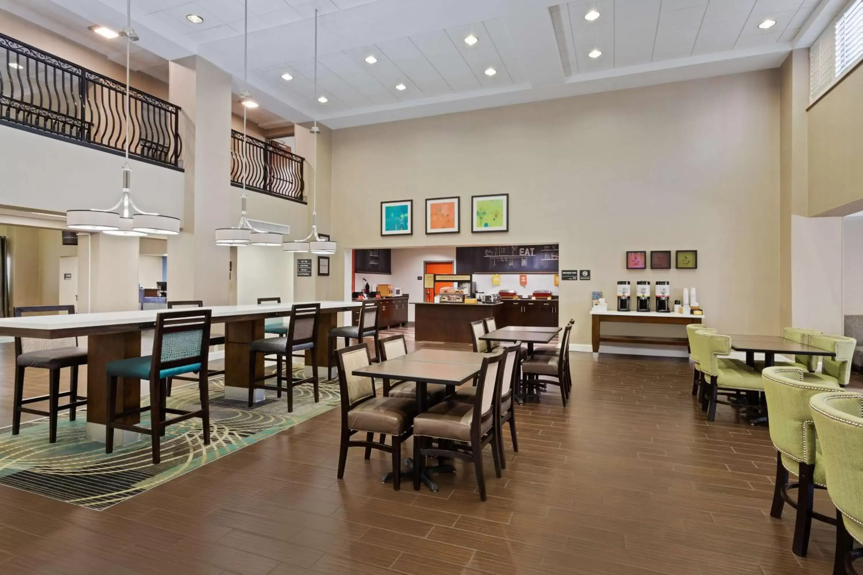 Breakfast, Restaurant/Places to Eat in Hampton Inn & Suites Fort Myers Beach/Sanibel Gateway
