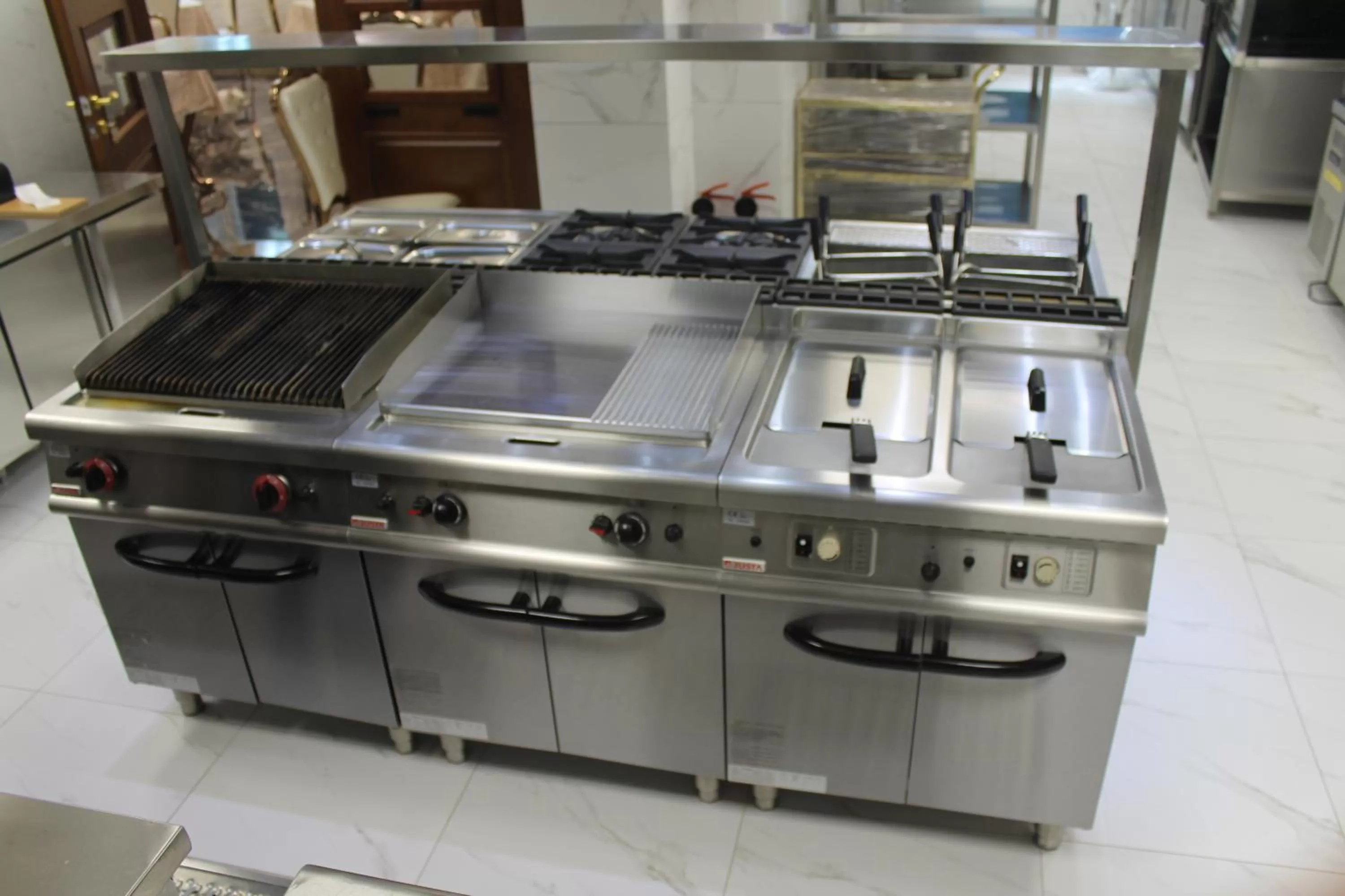 Kitchen or kitchenette in Hotel Boka