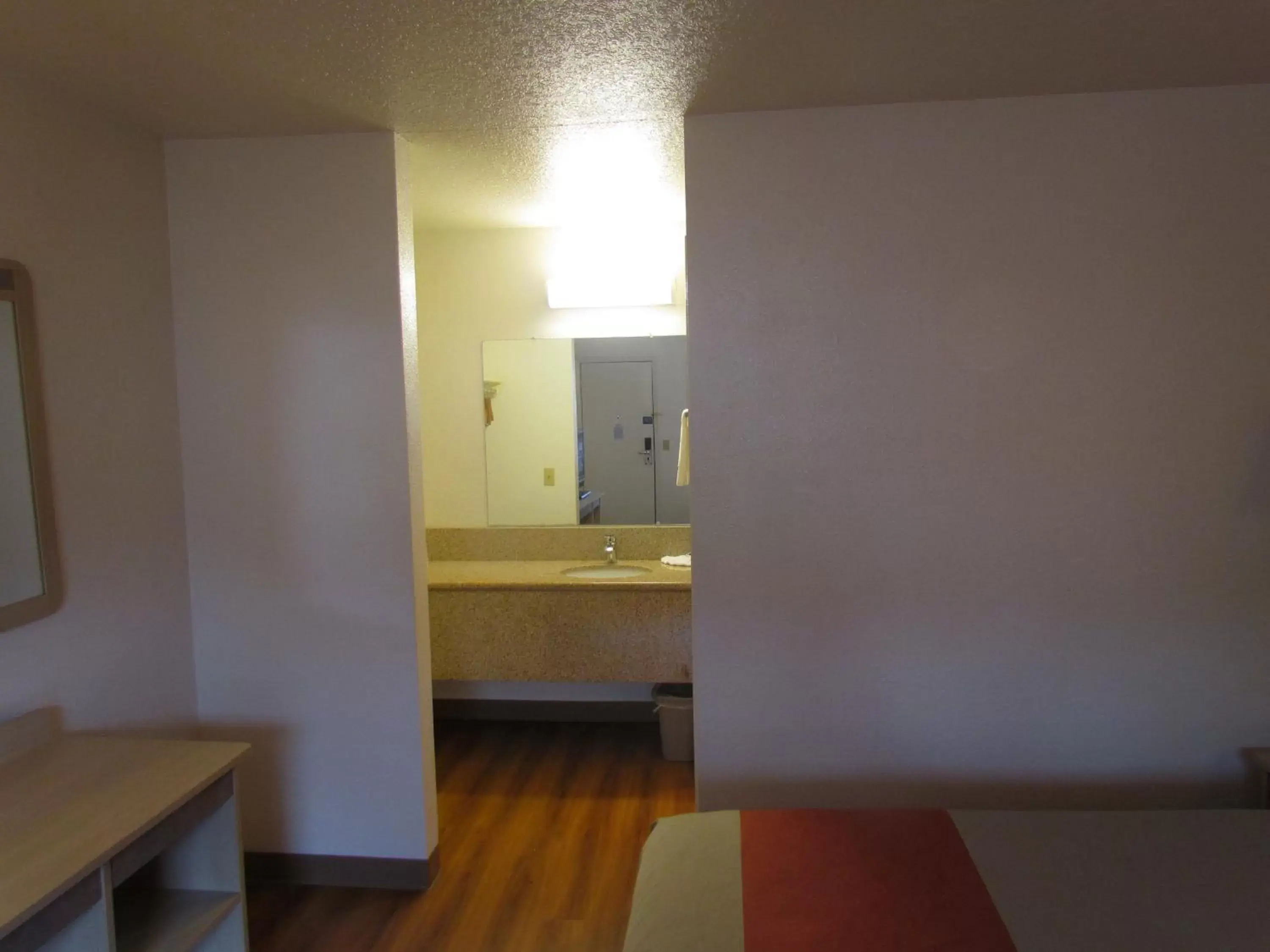 Photo of the whole room in Motel 6-Vancouver, WA