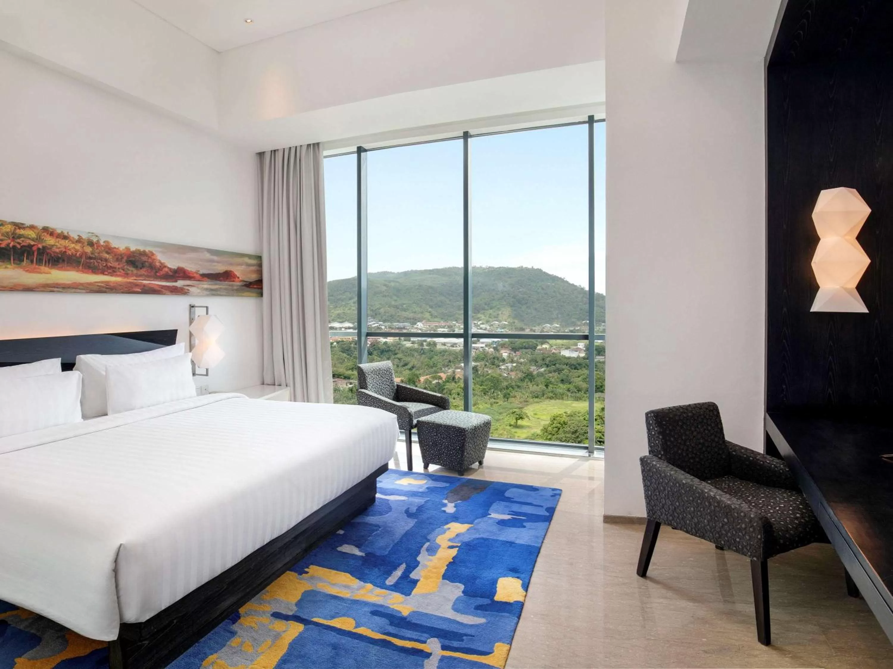 Executive King Room with Sea View in Novotel Lampung