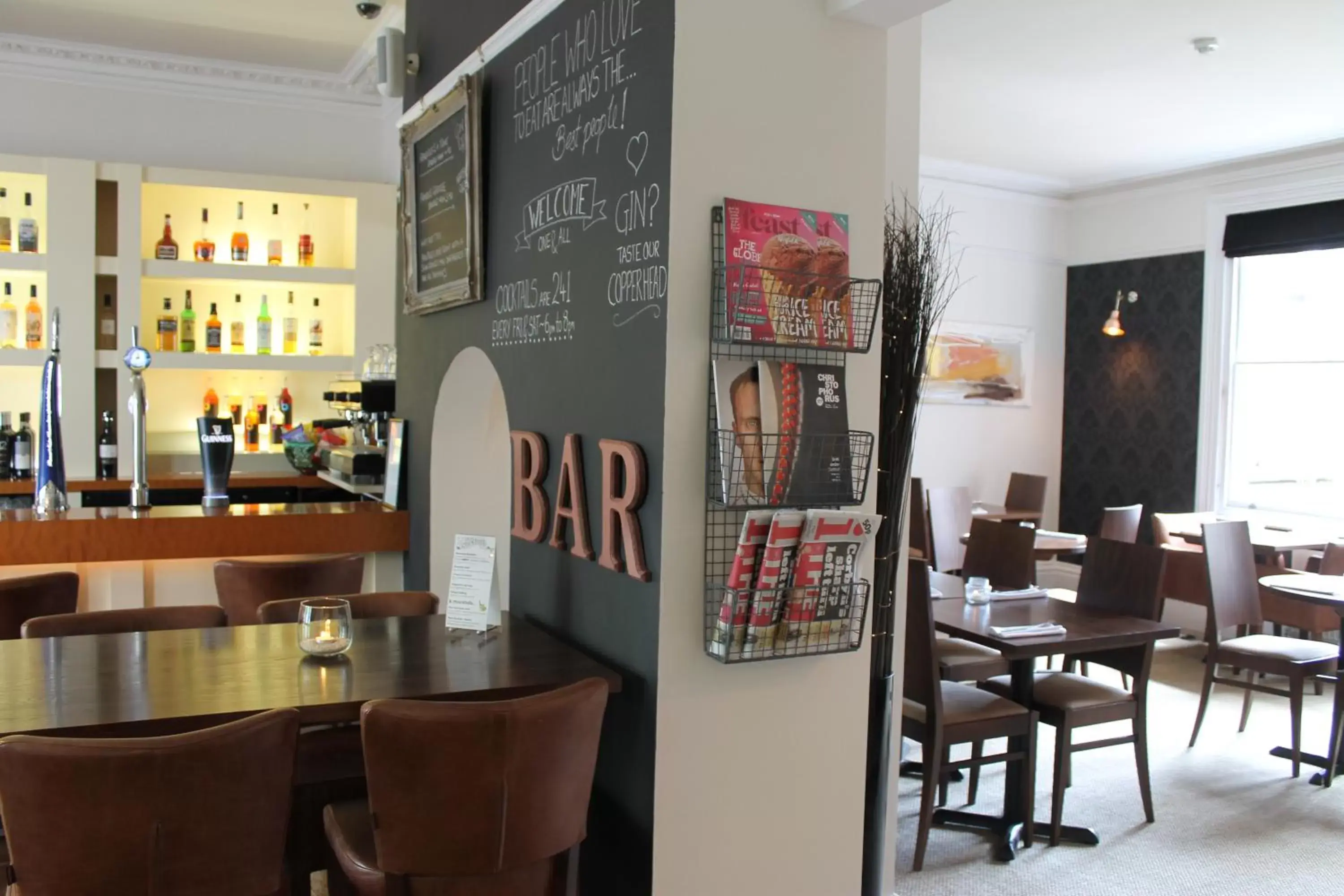 Restaurant/places to eat, Lounge/Bar in Andover House Hotel & Restaurant - Adults only
