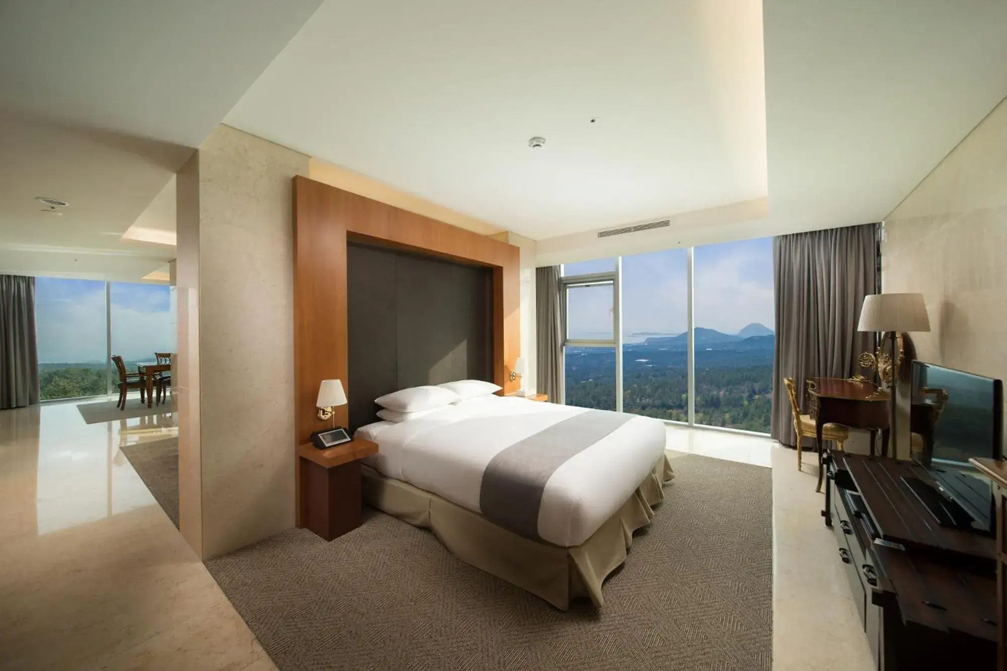 Bedroom, Mountain View in We Hotel Jeju