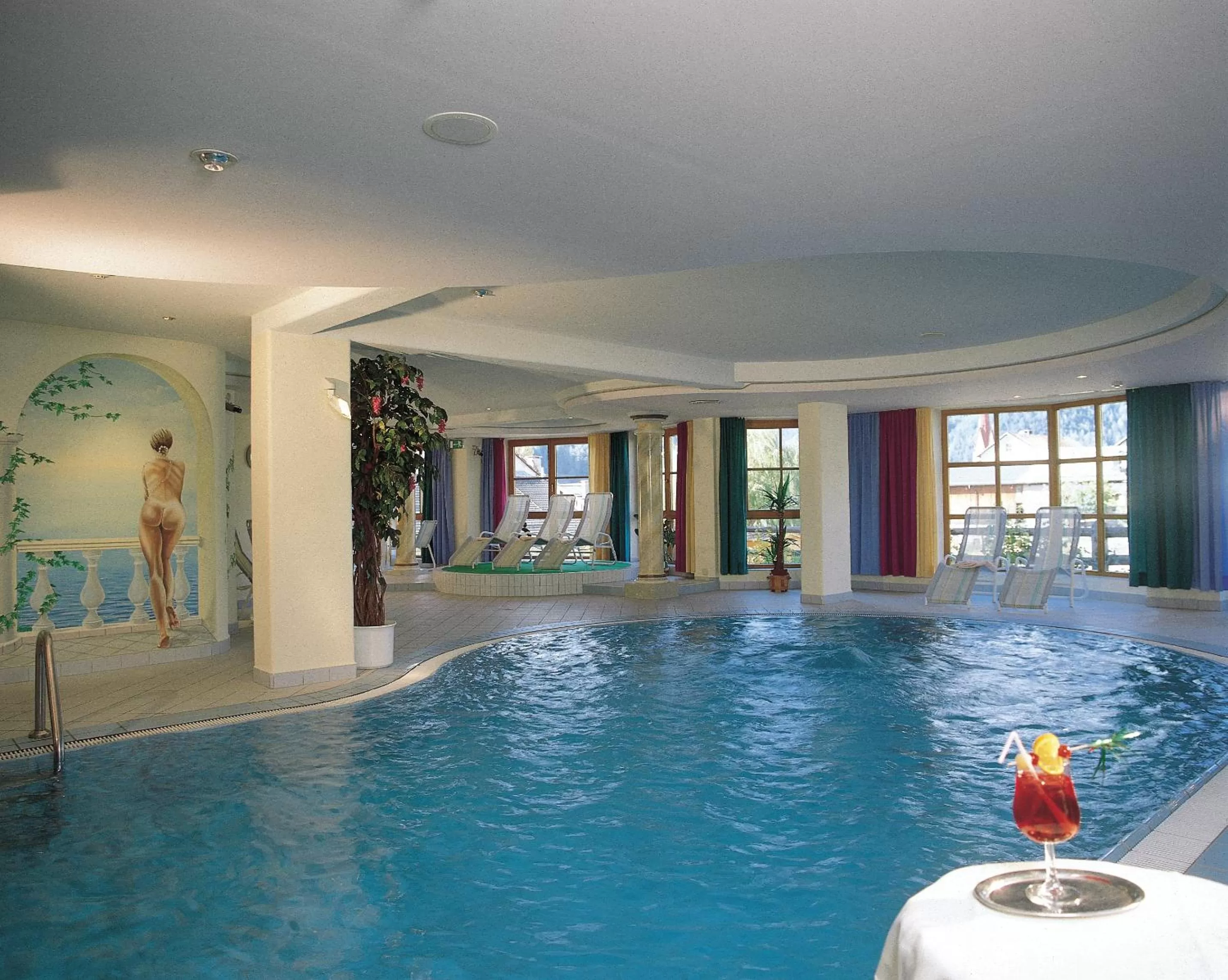 Swimming pool in Hotel Schwarzer Adler